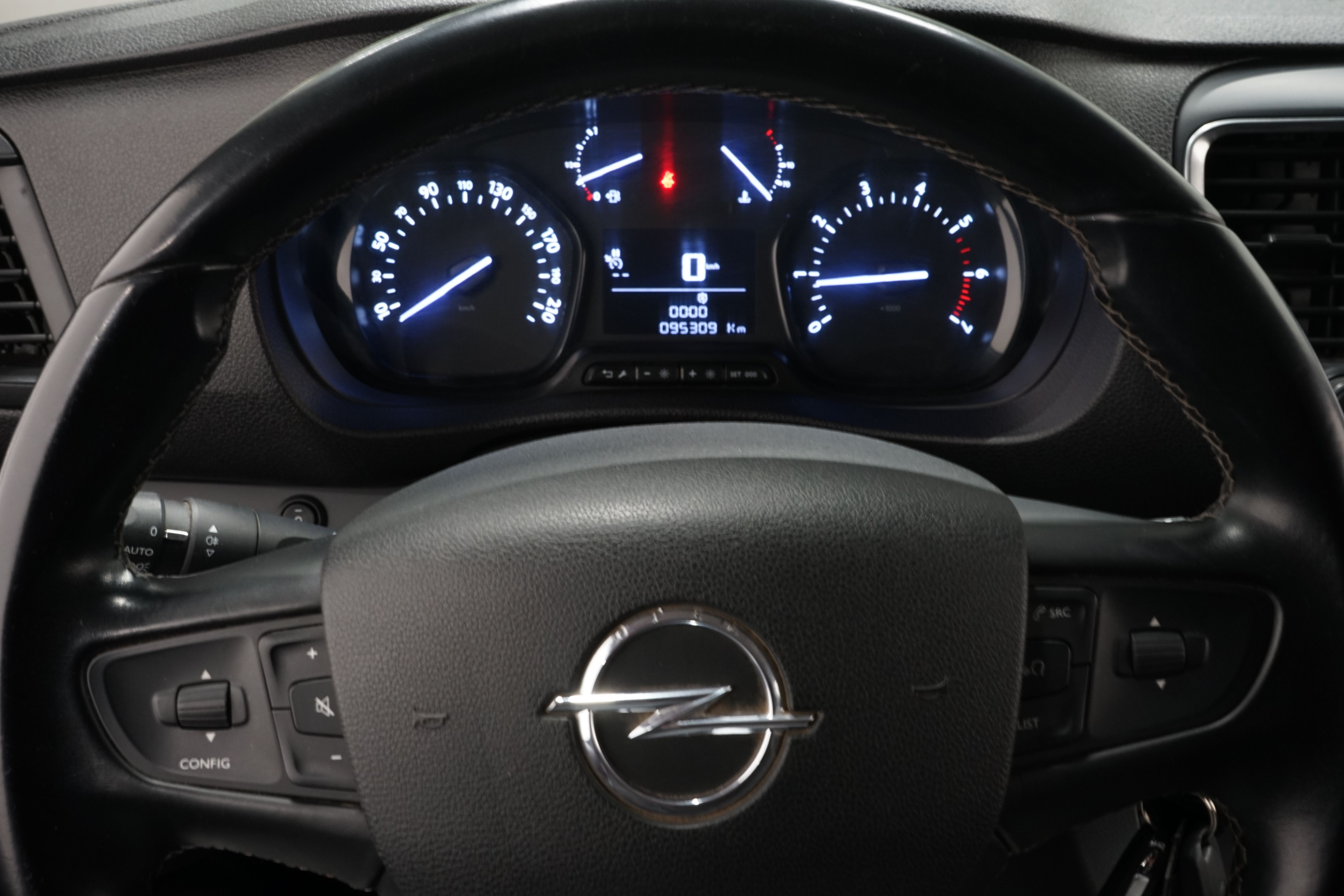 Opel Vivaro 2021