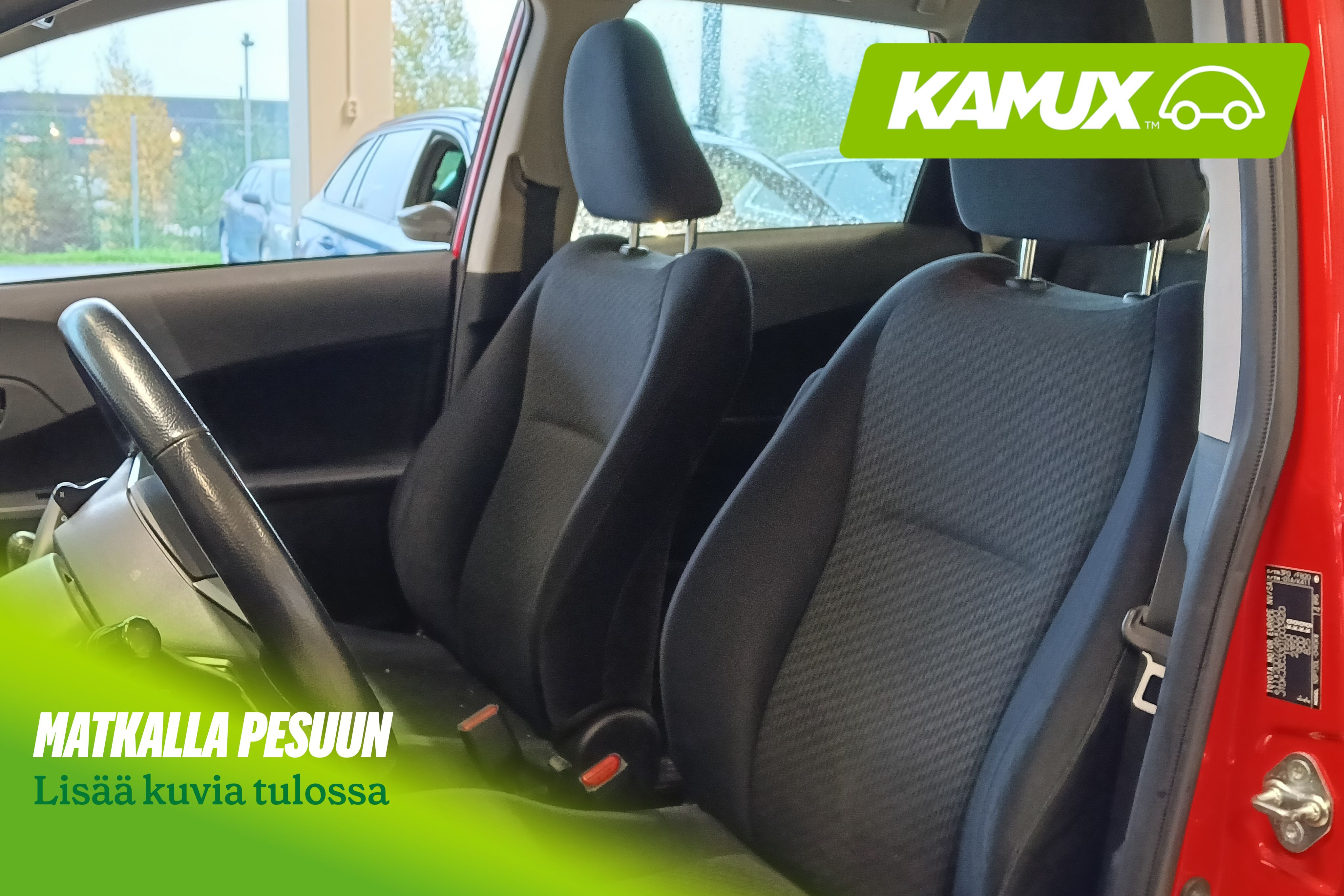 Toyota Verso-S 2011