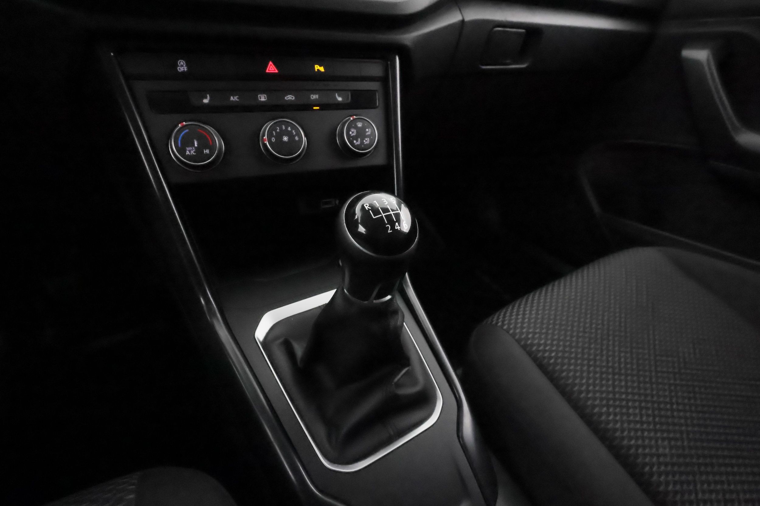 Volkswagen T-Roc 2019