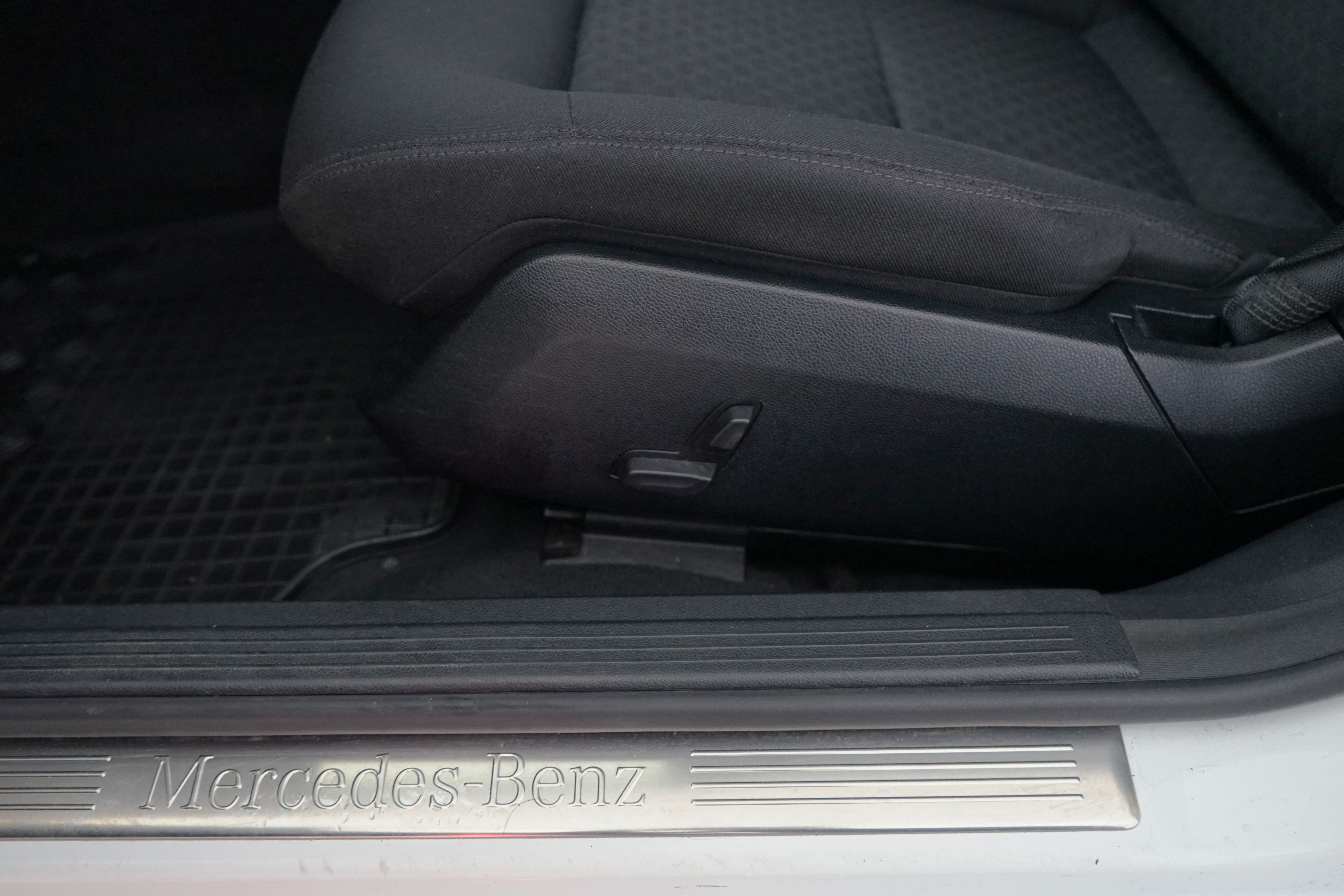 Mercedes-Benz E 2010
