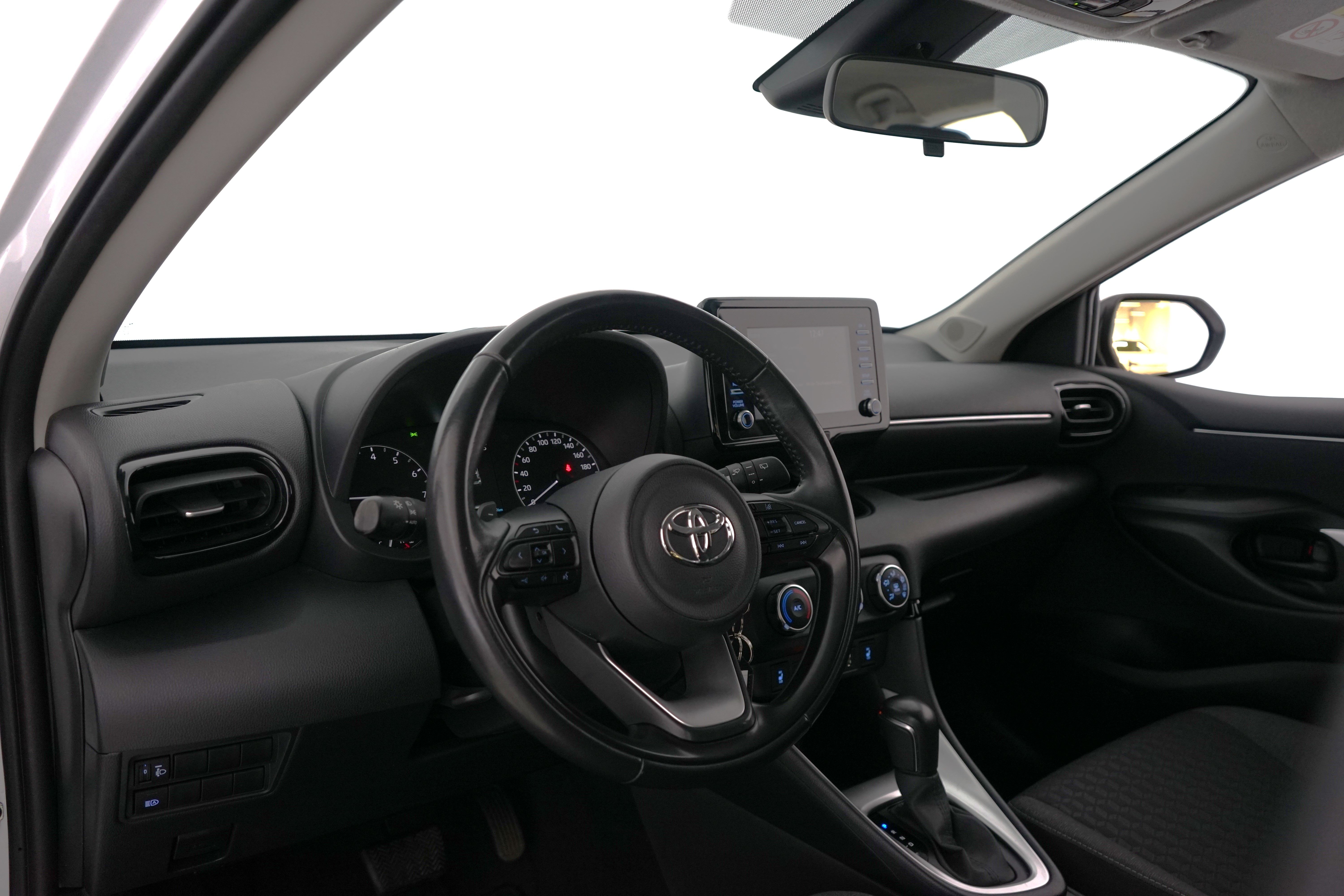 Toyota Yaris 2023
