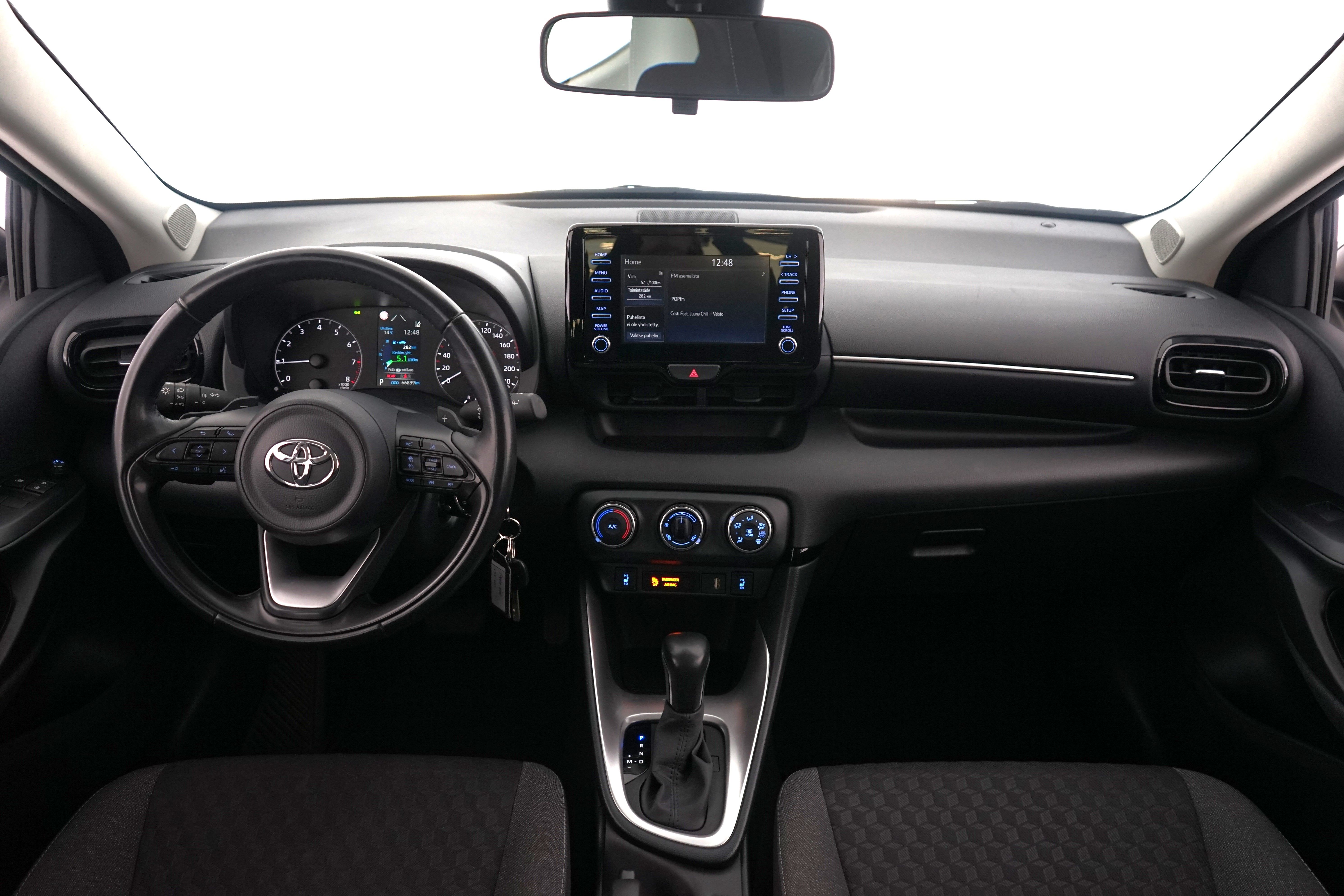 Toyota Yaris 2023