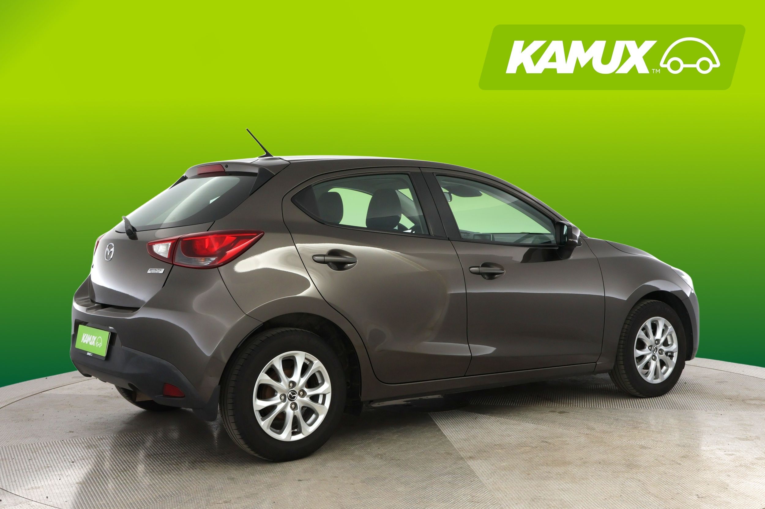 Mazda 2 2017