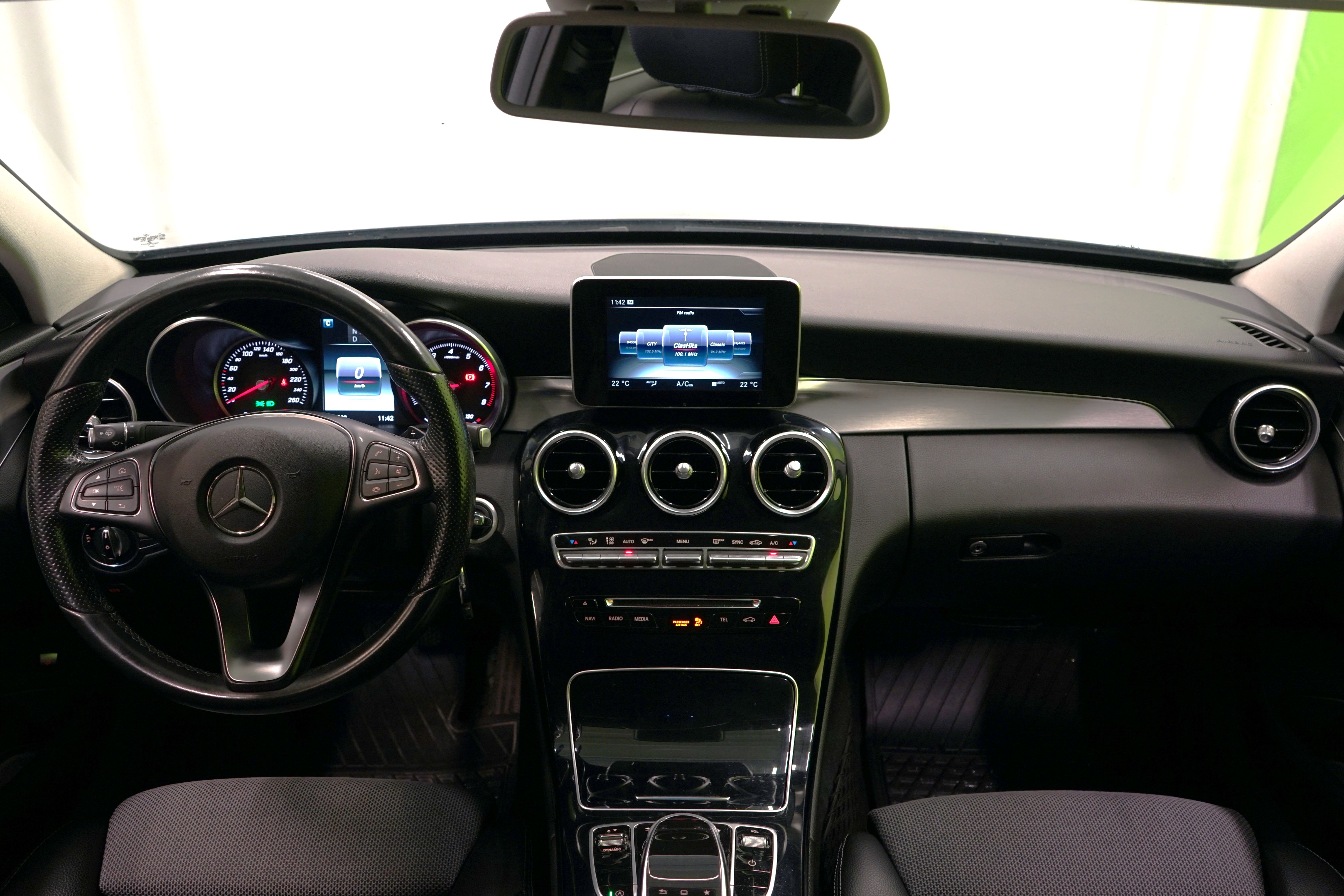 Mercedes-Benz C 2015