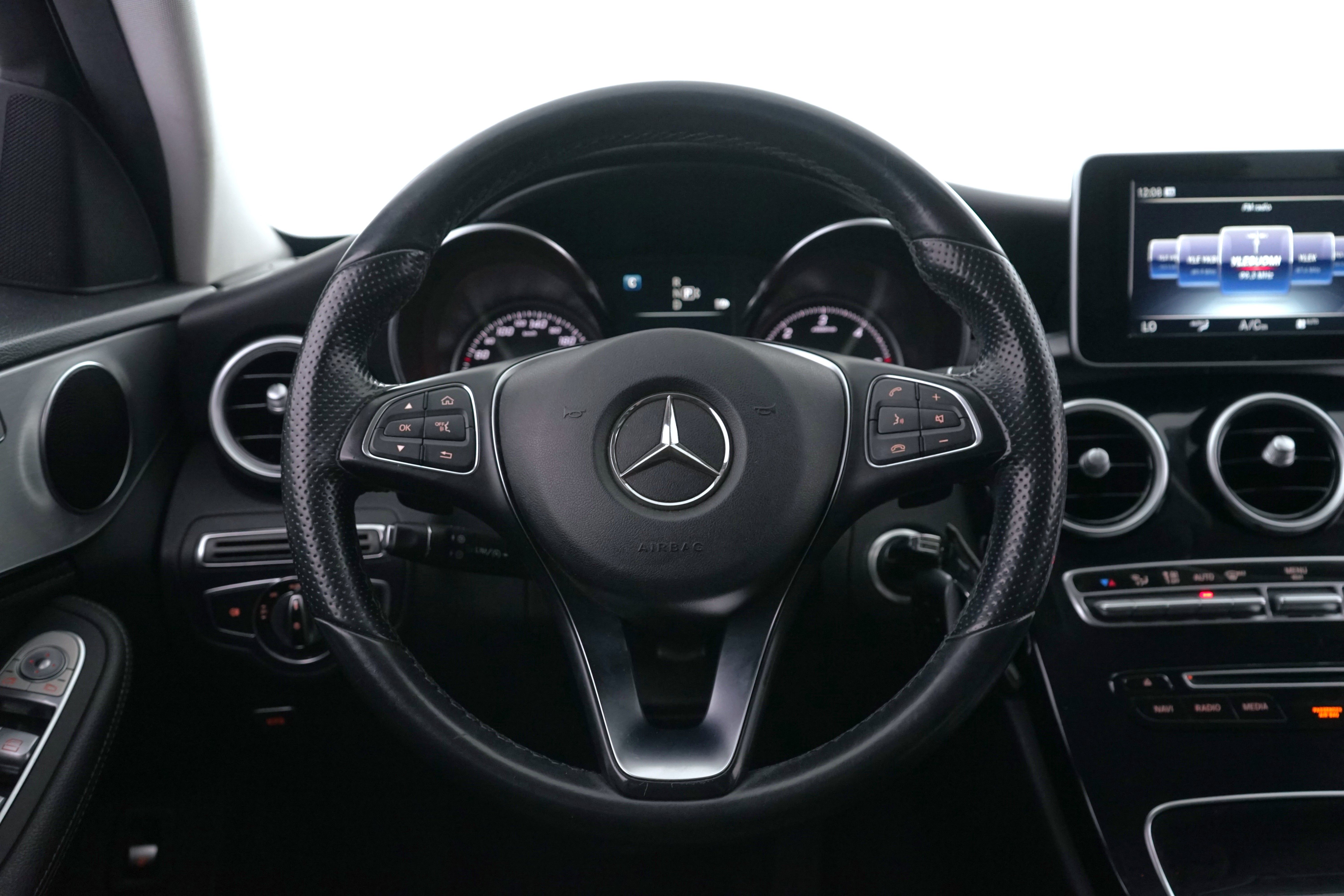 Mercedes-Benz C 2015