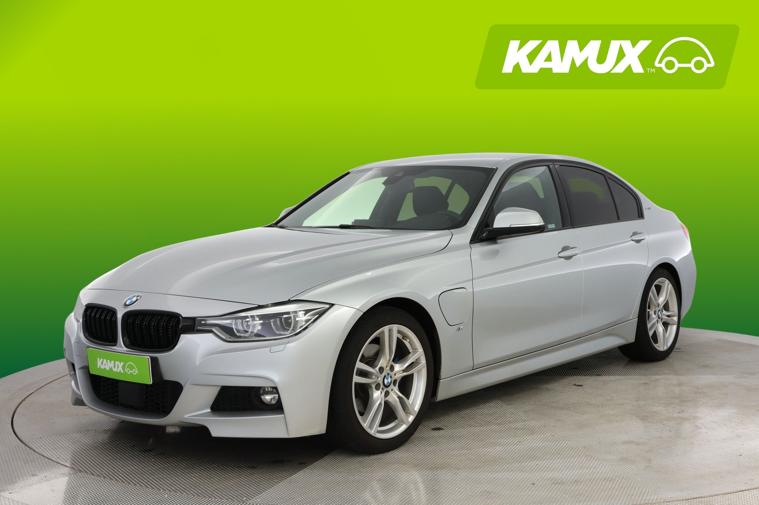 BMW 330 2017