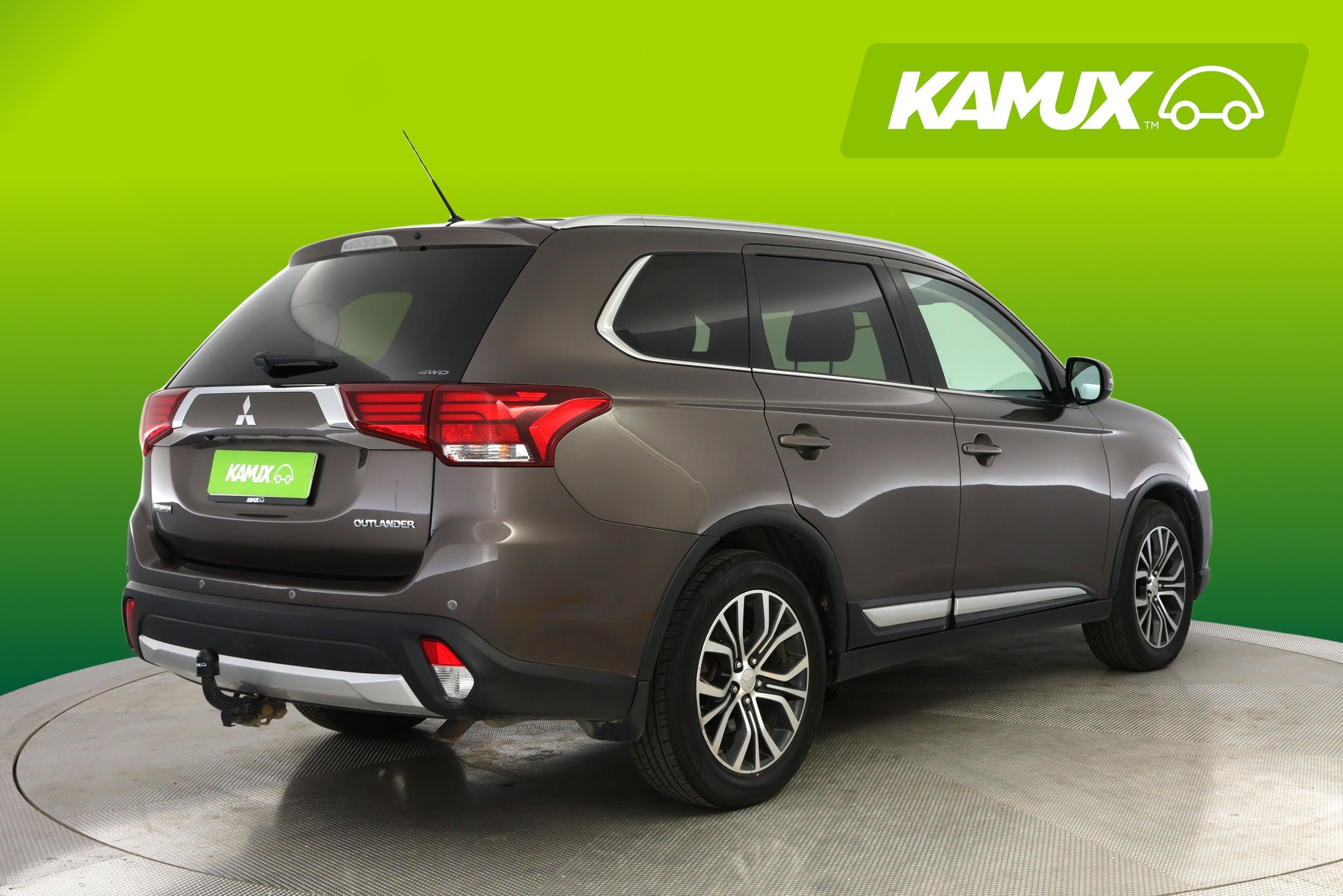 Mitsubishi Outlander 2016