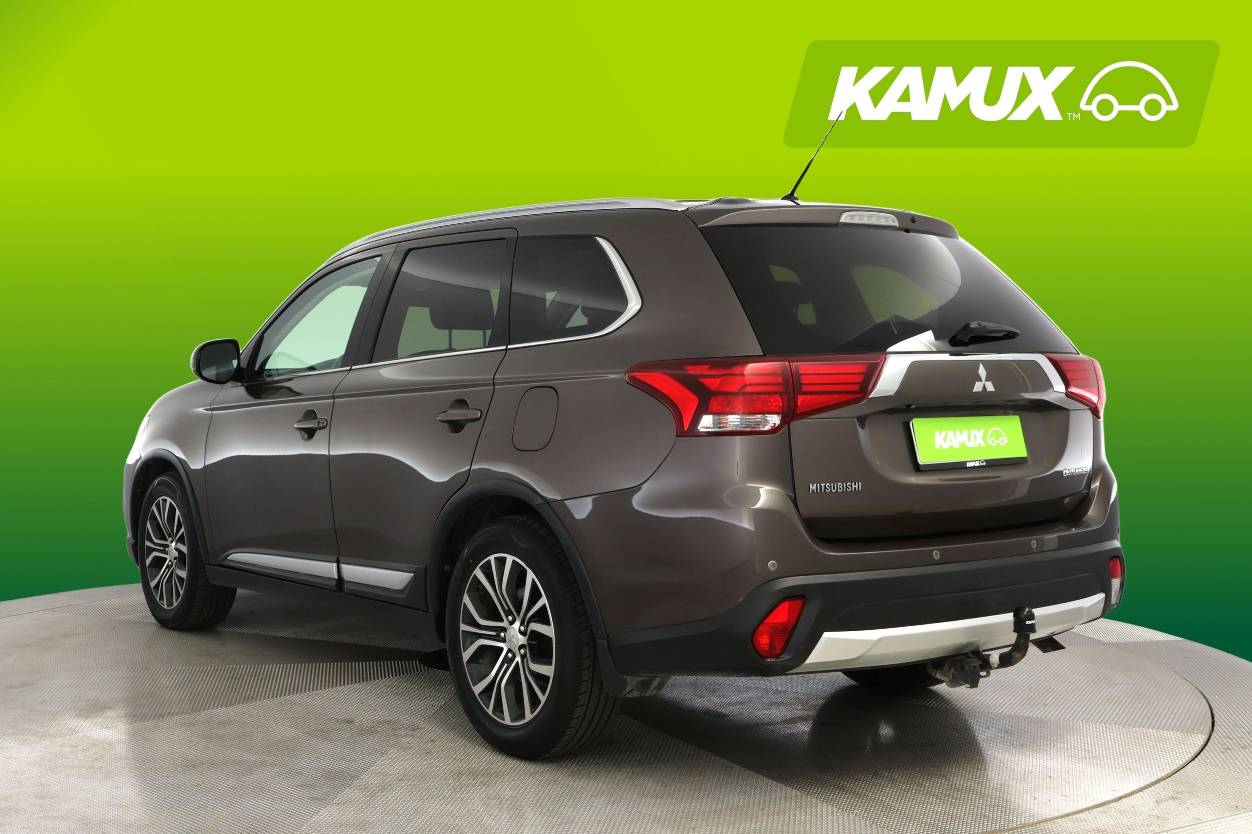Mitsubishi Outlander 2016