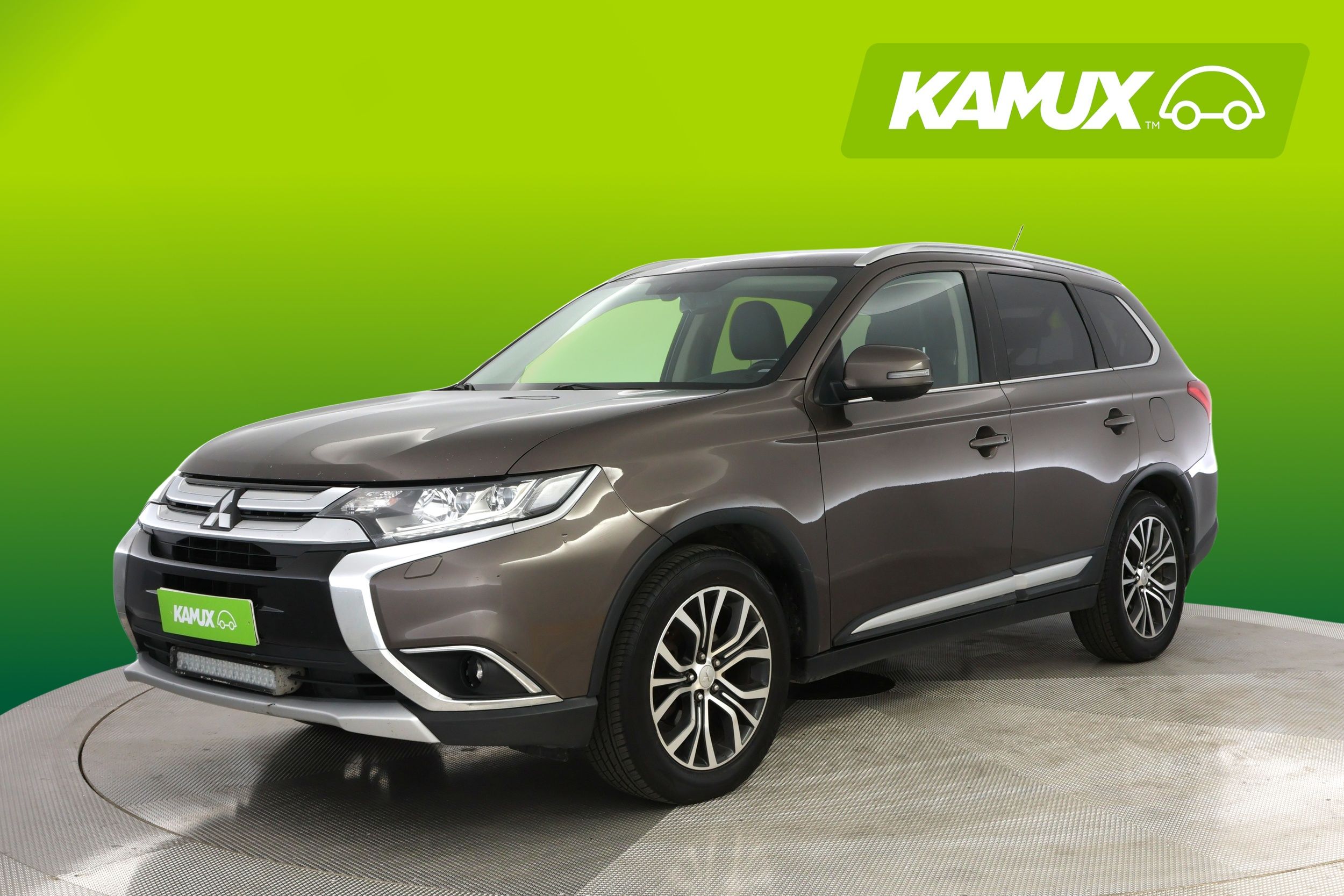 Mitsubishi Outlander 2016