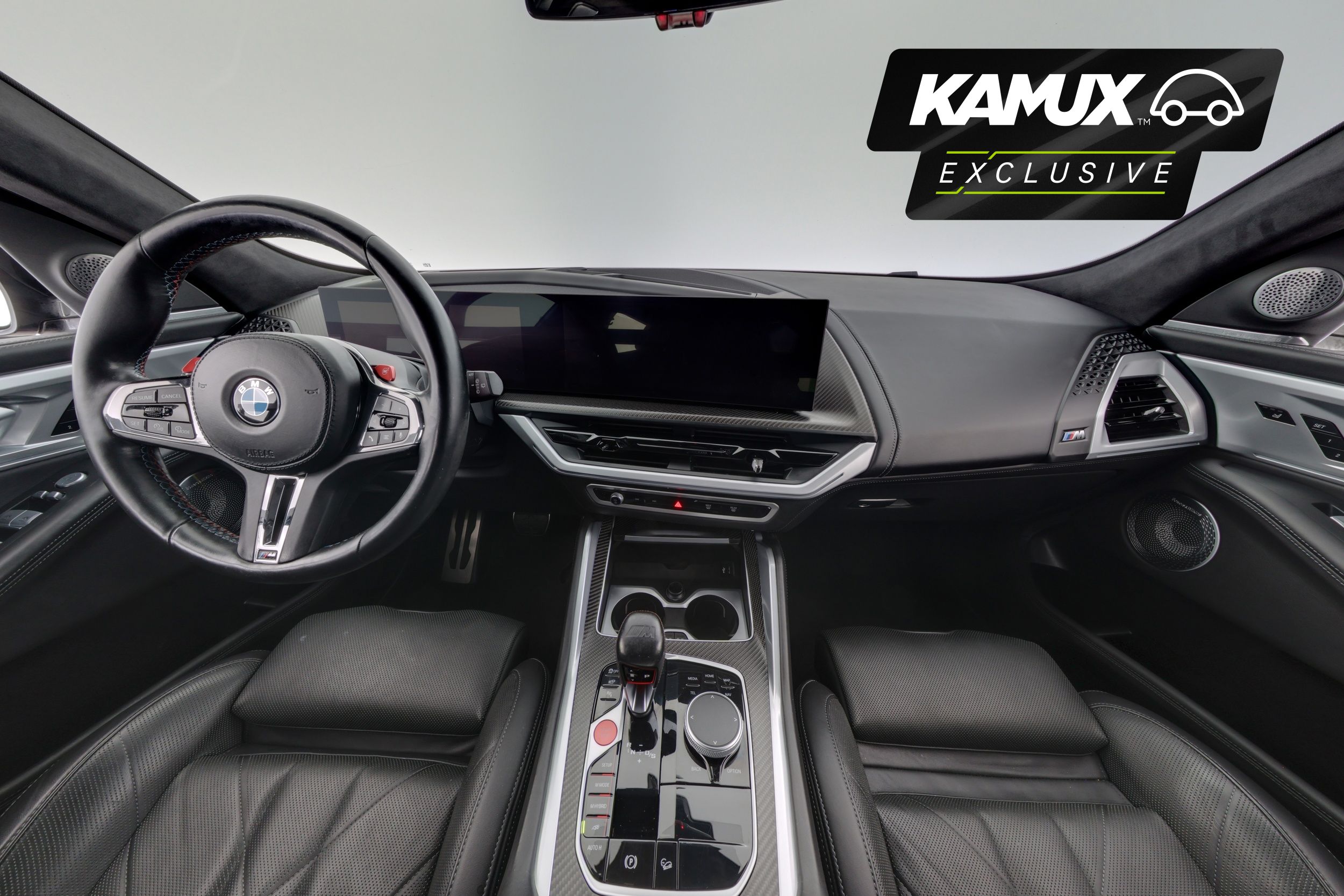 BMW XM 2024