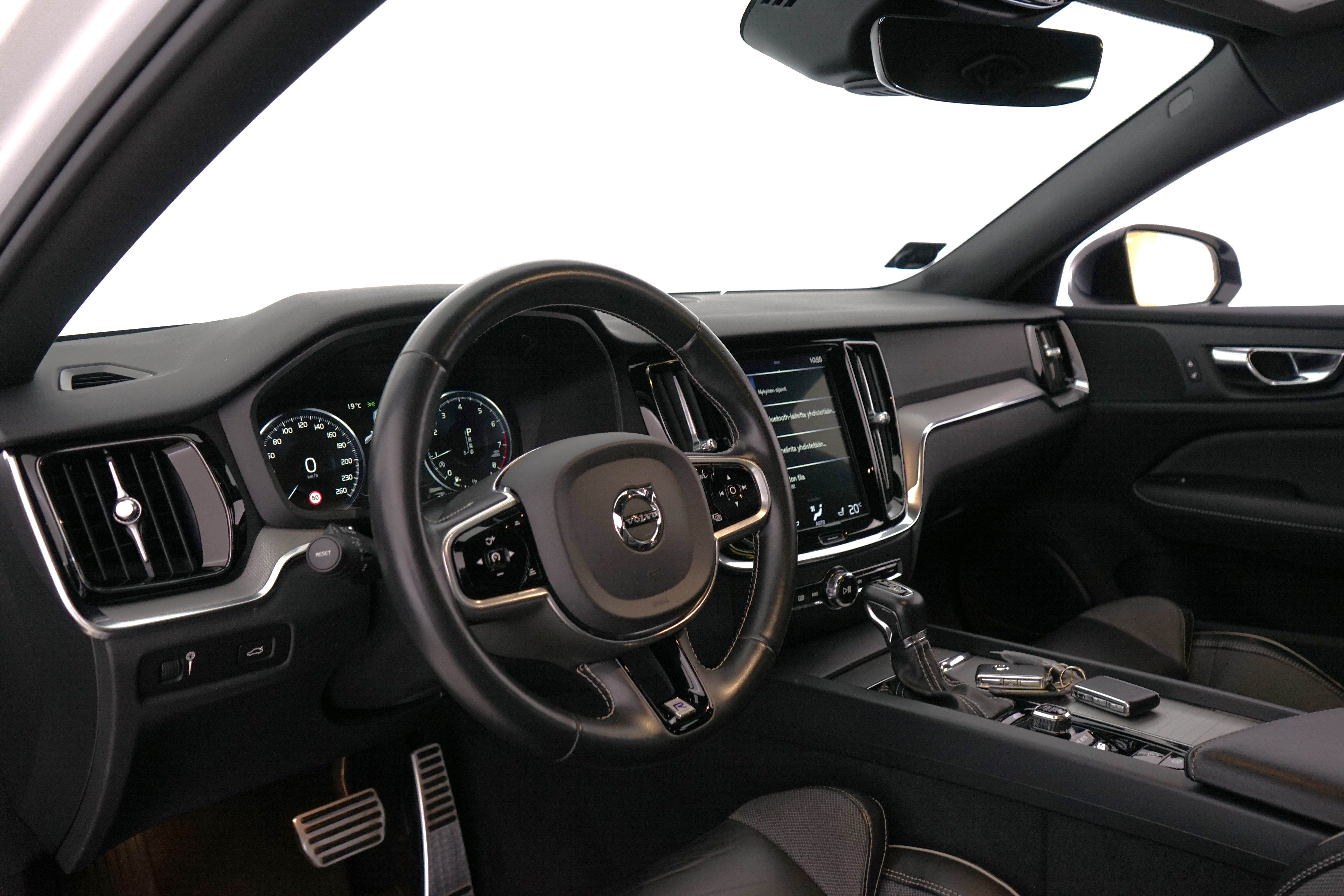 Volvo S60 2020