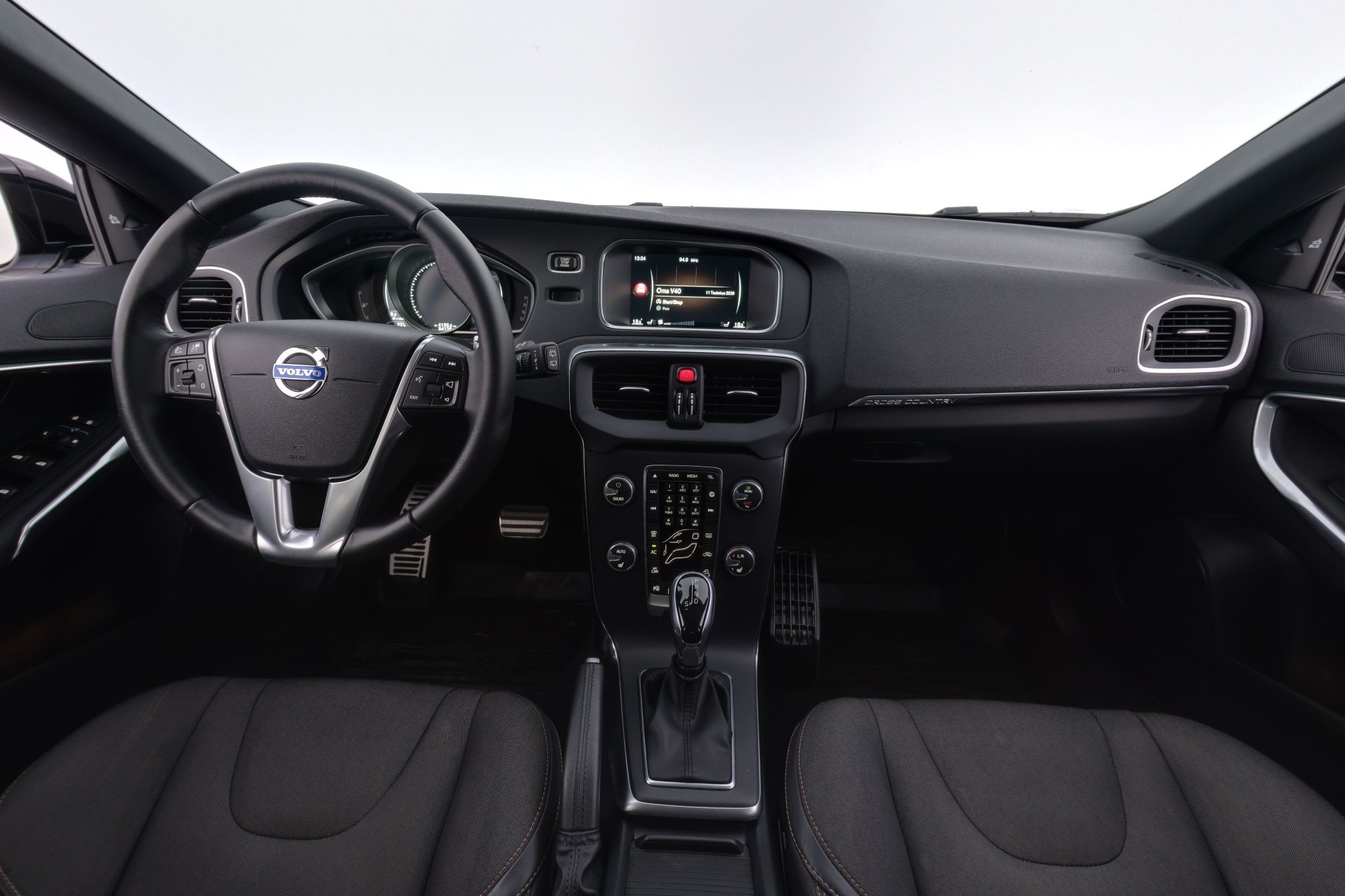 Volvo V40 Cross Country 2015