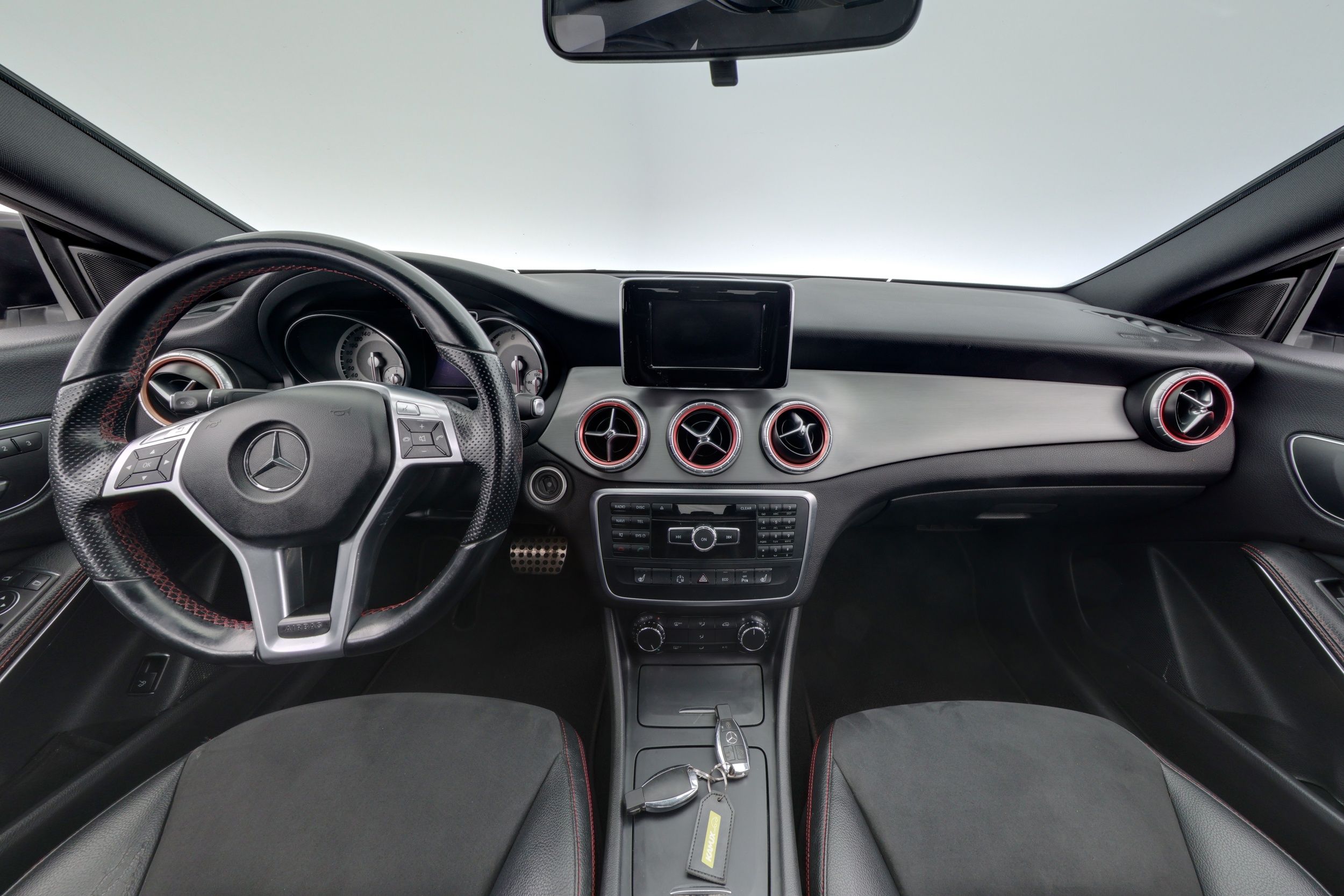 Mercedes-Benz CLA 2014