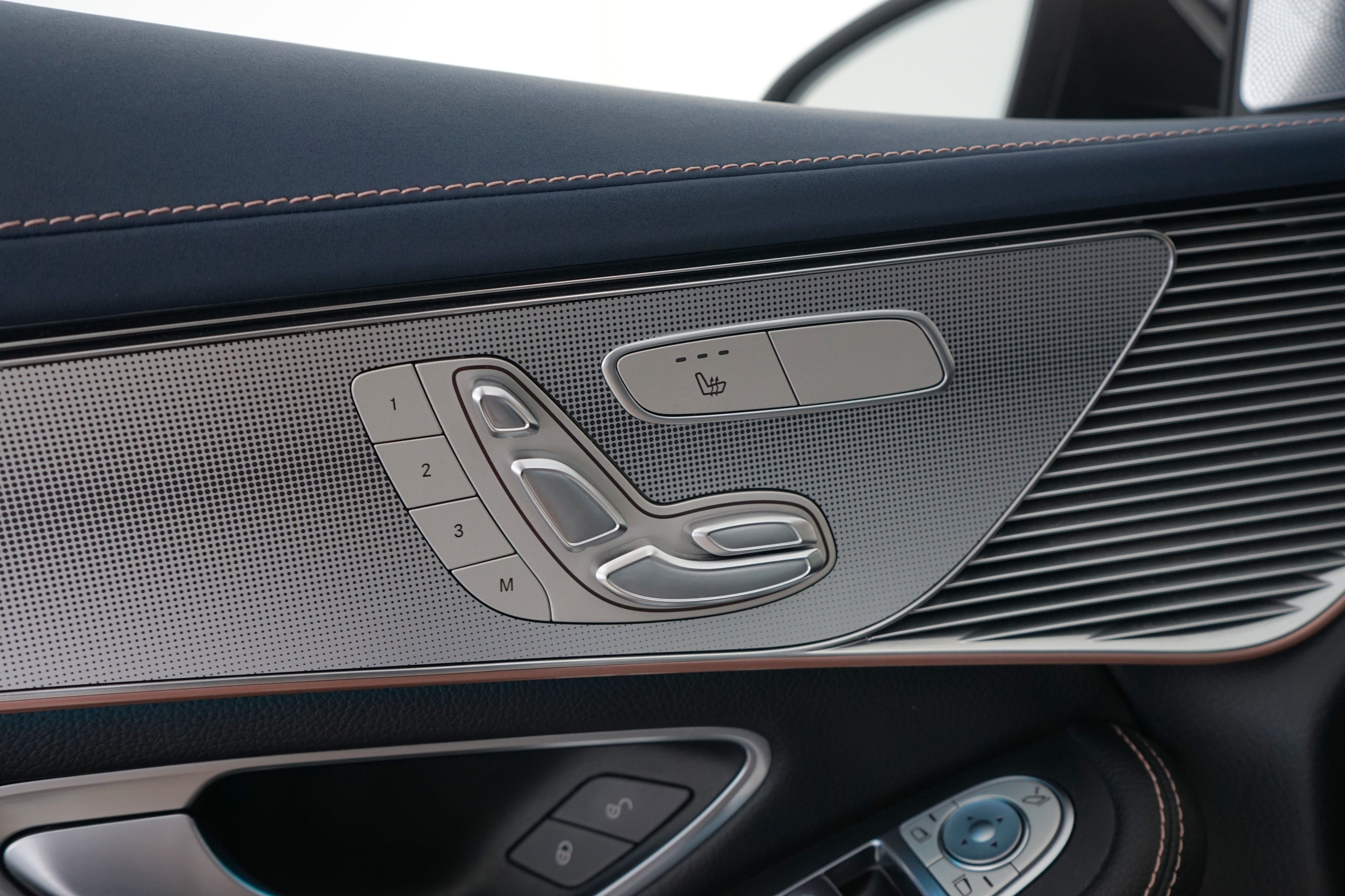 Mercedes-Benz EQC 2020