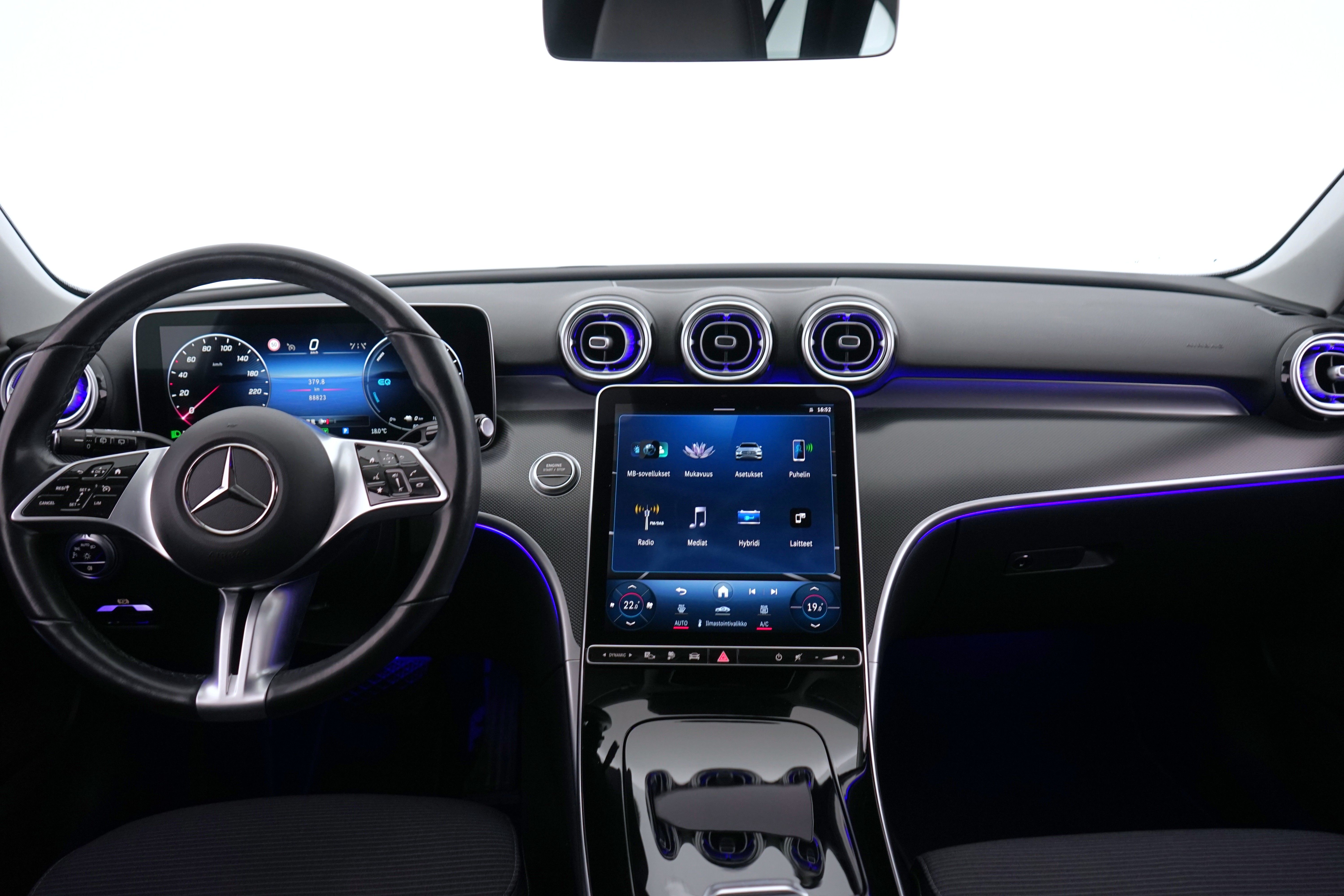 Mercedes-Benz C 2023