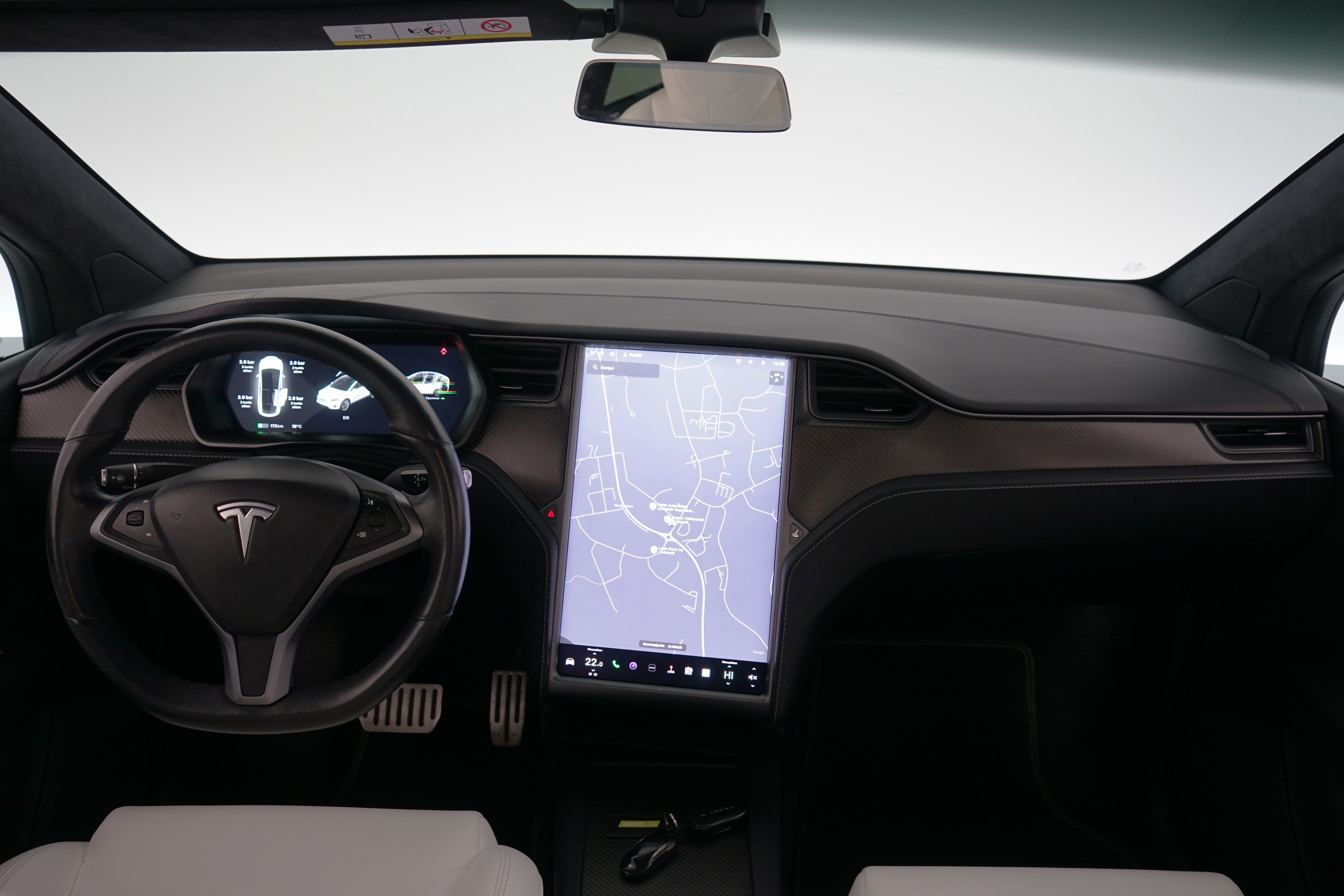 Tesla Model X 2019