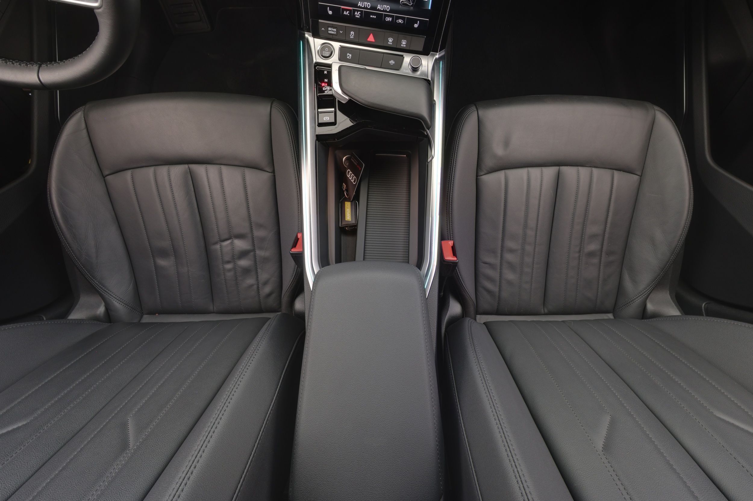 Audi e-tron 2023