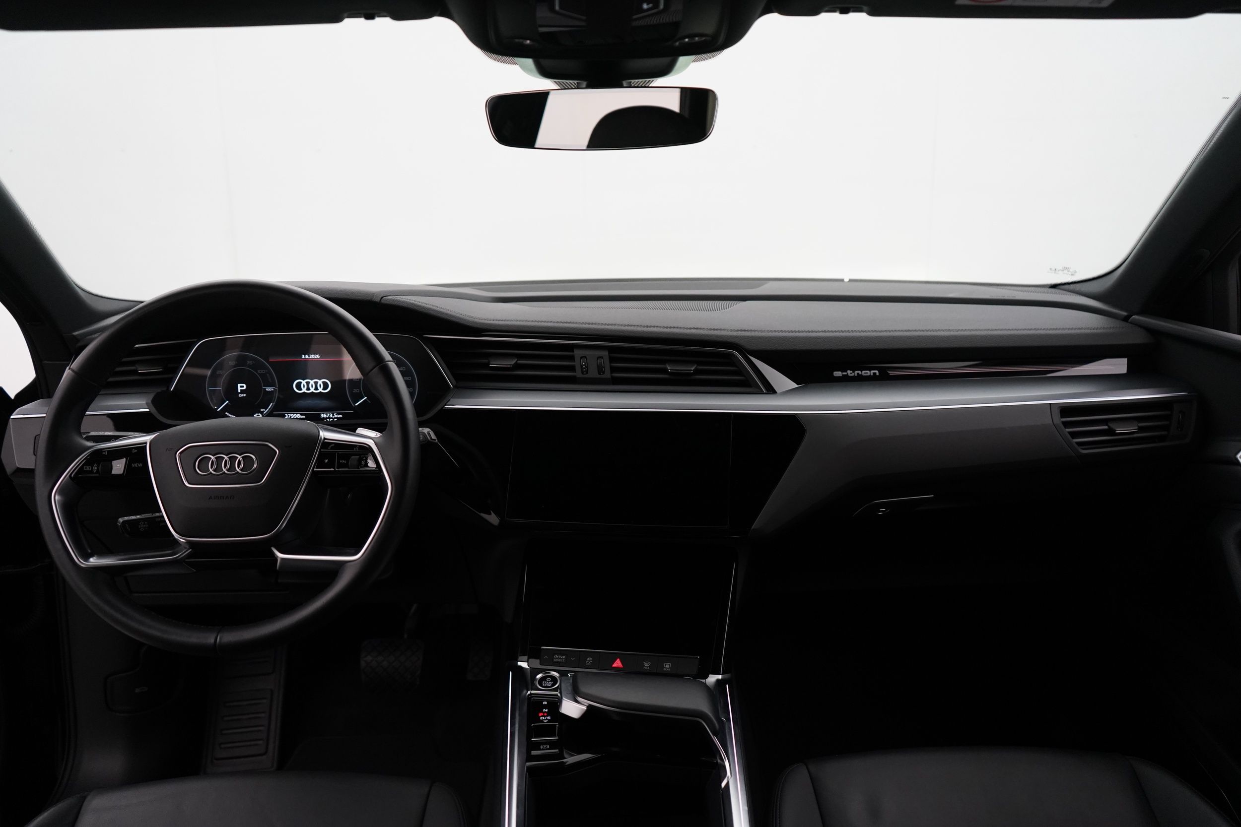 Audi e-tron 2023