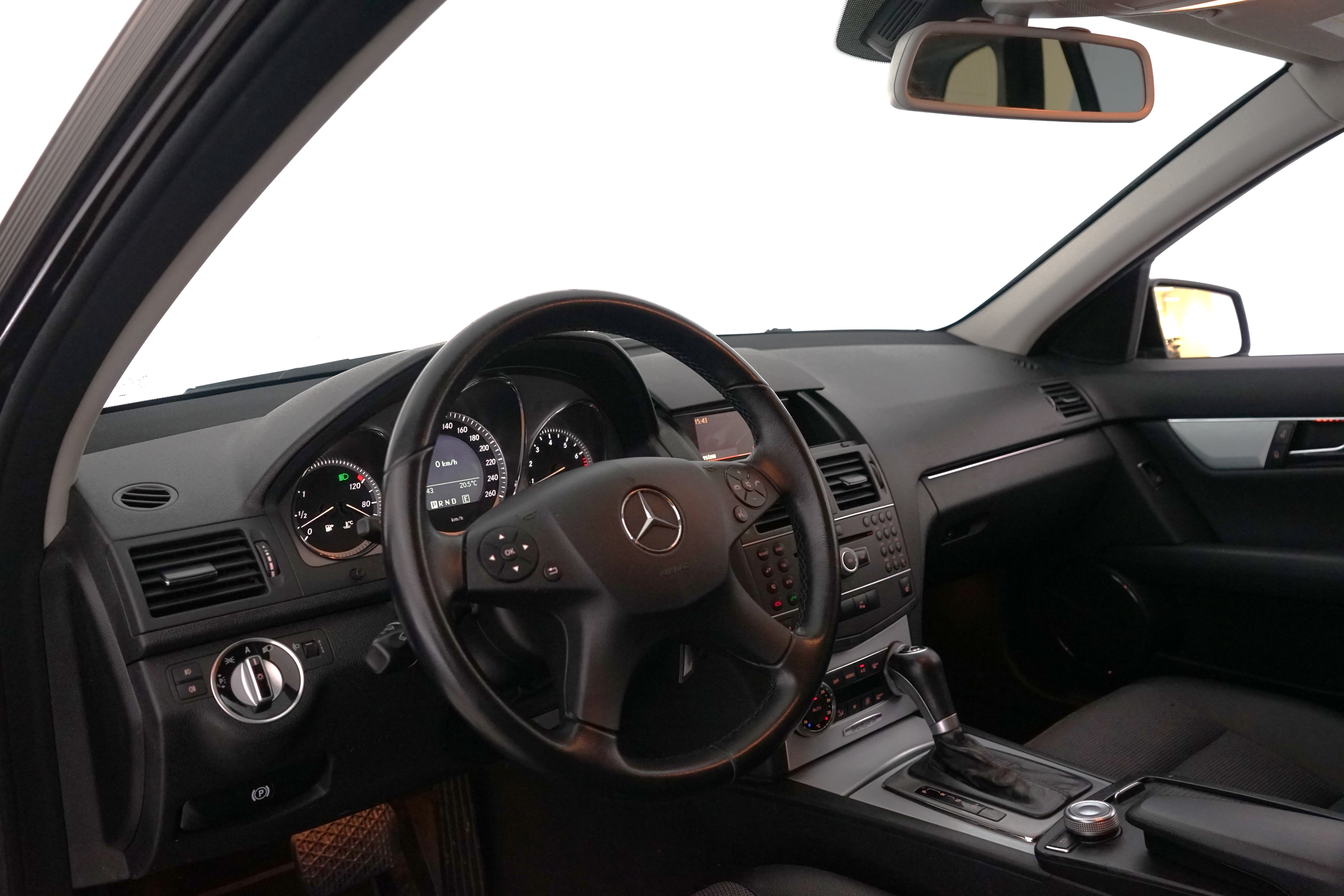 Mercedes-Benz C 2011