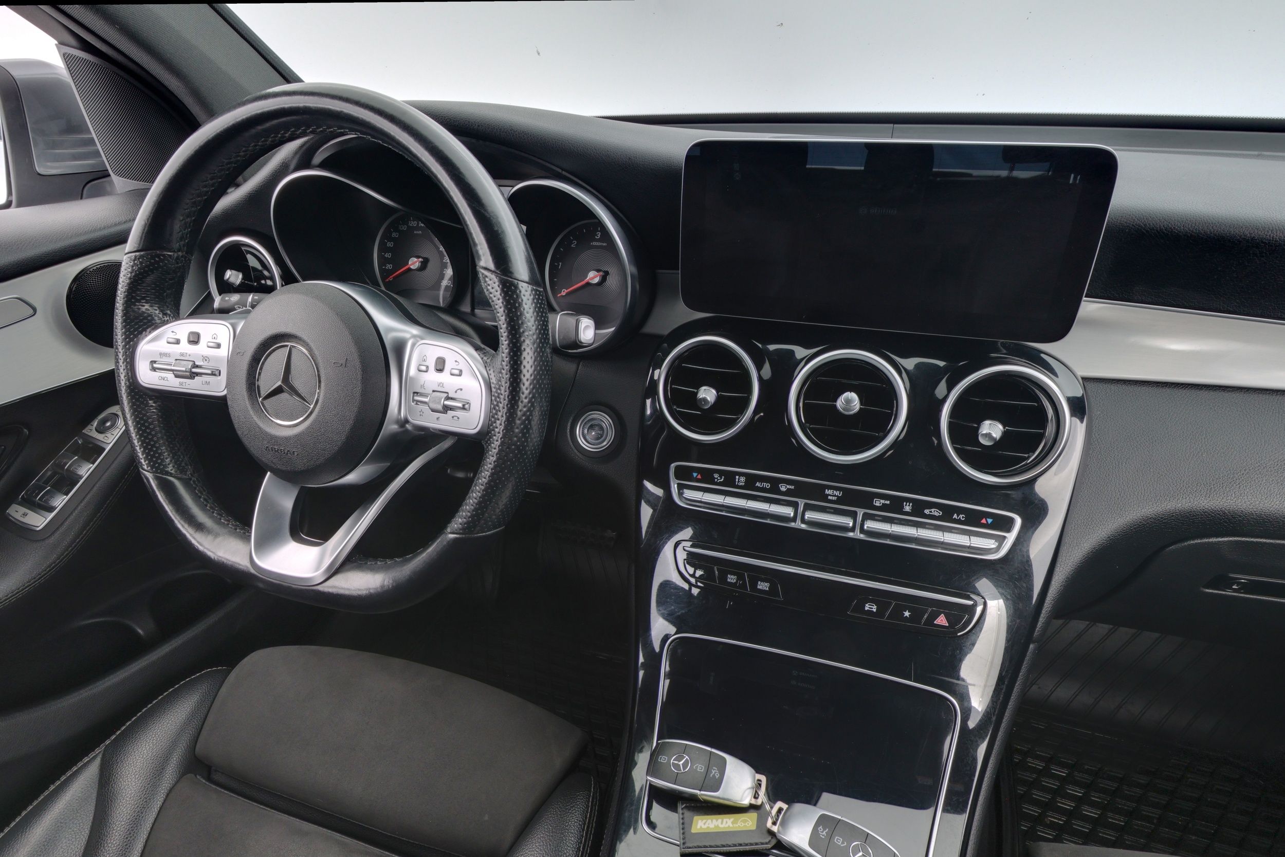 Mercedes-Benz GLC 2021