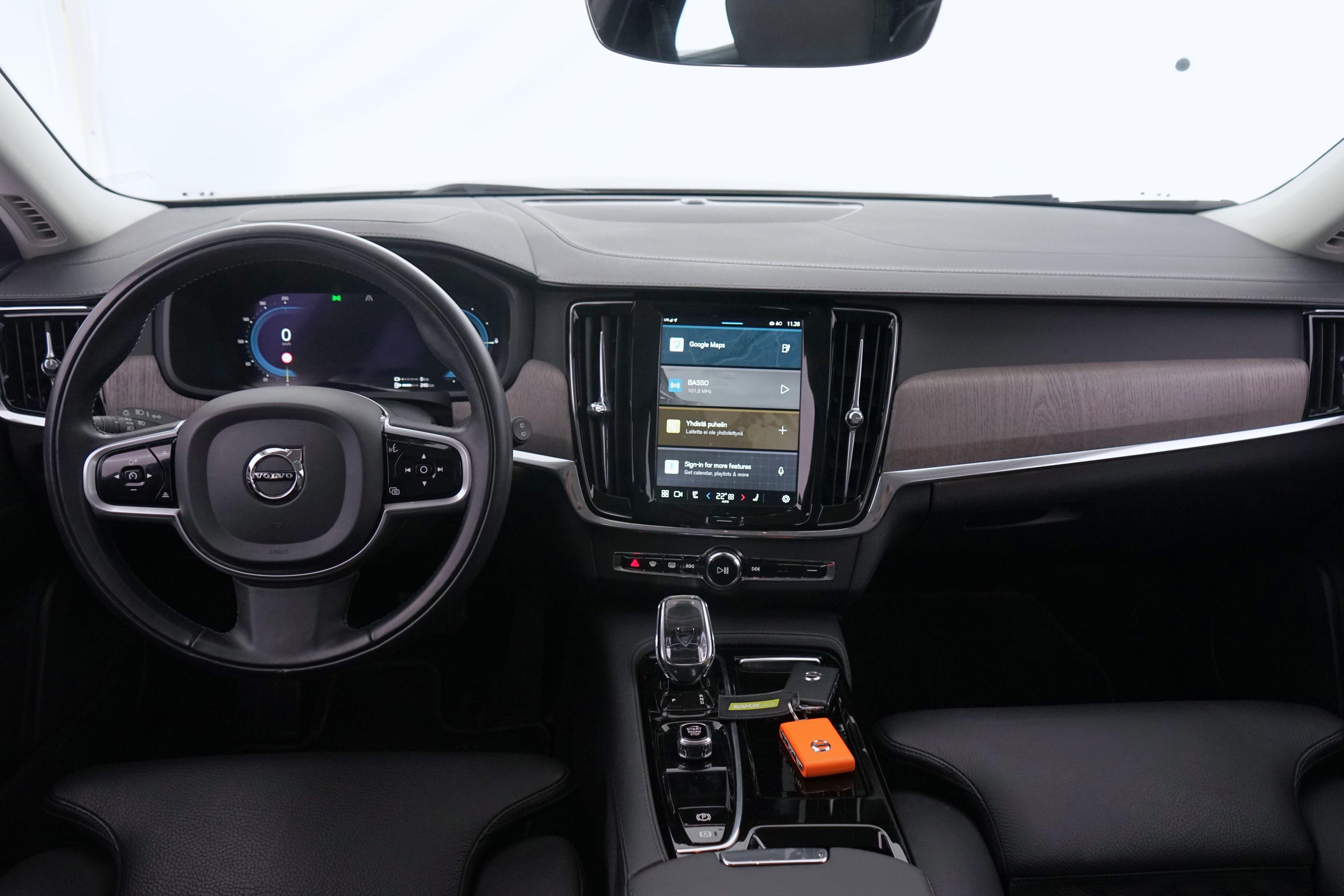 Volvo V90 2022