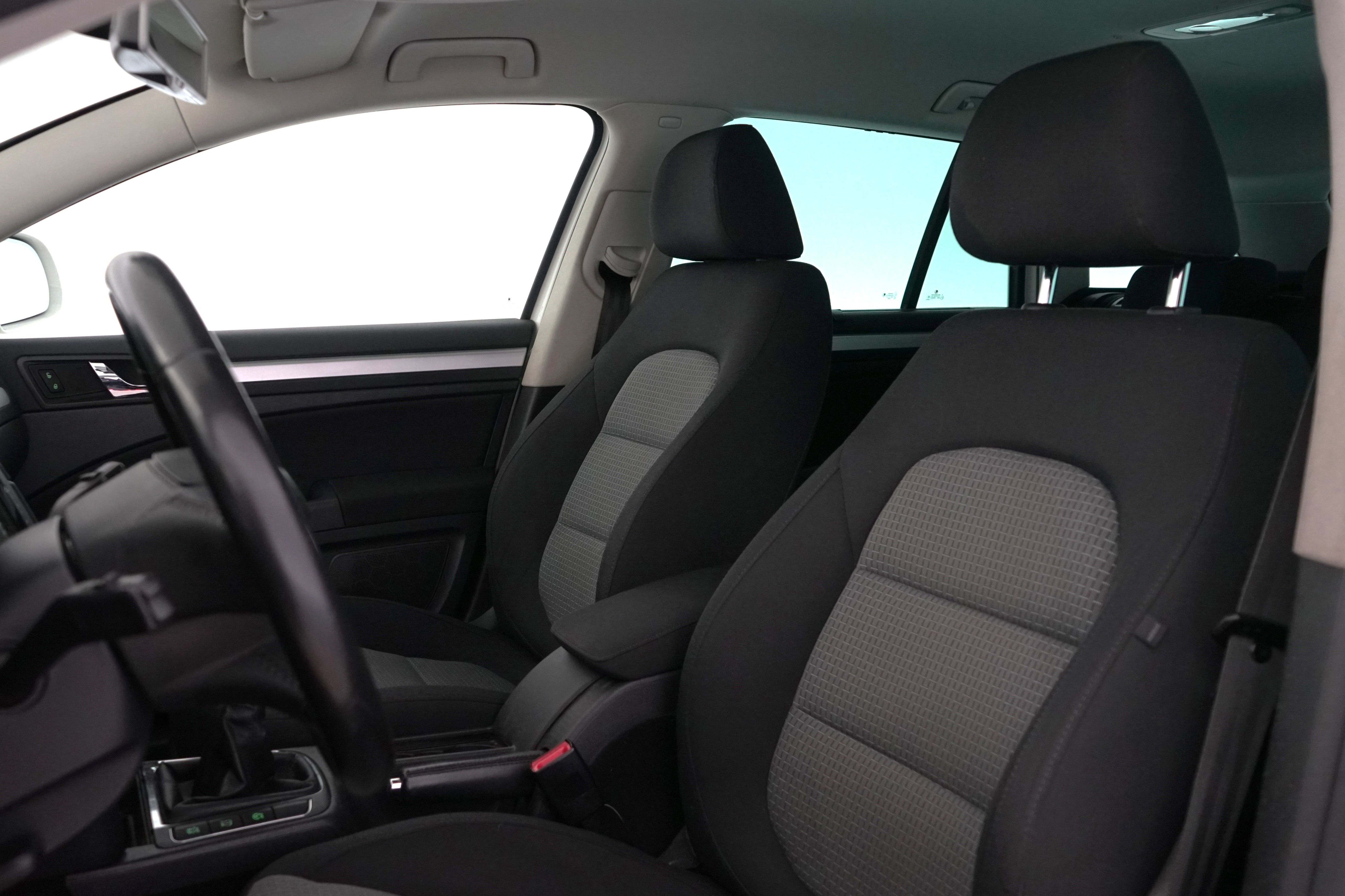 Skoda Superb 2012