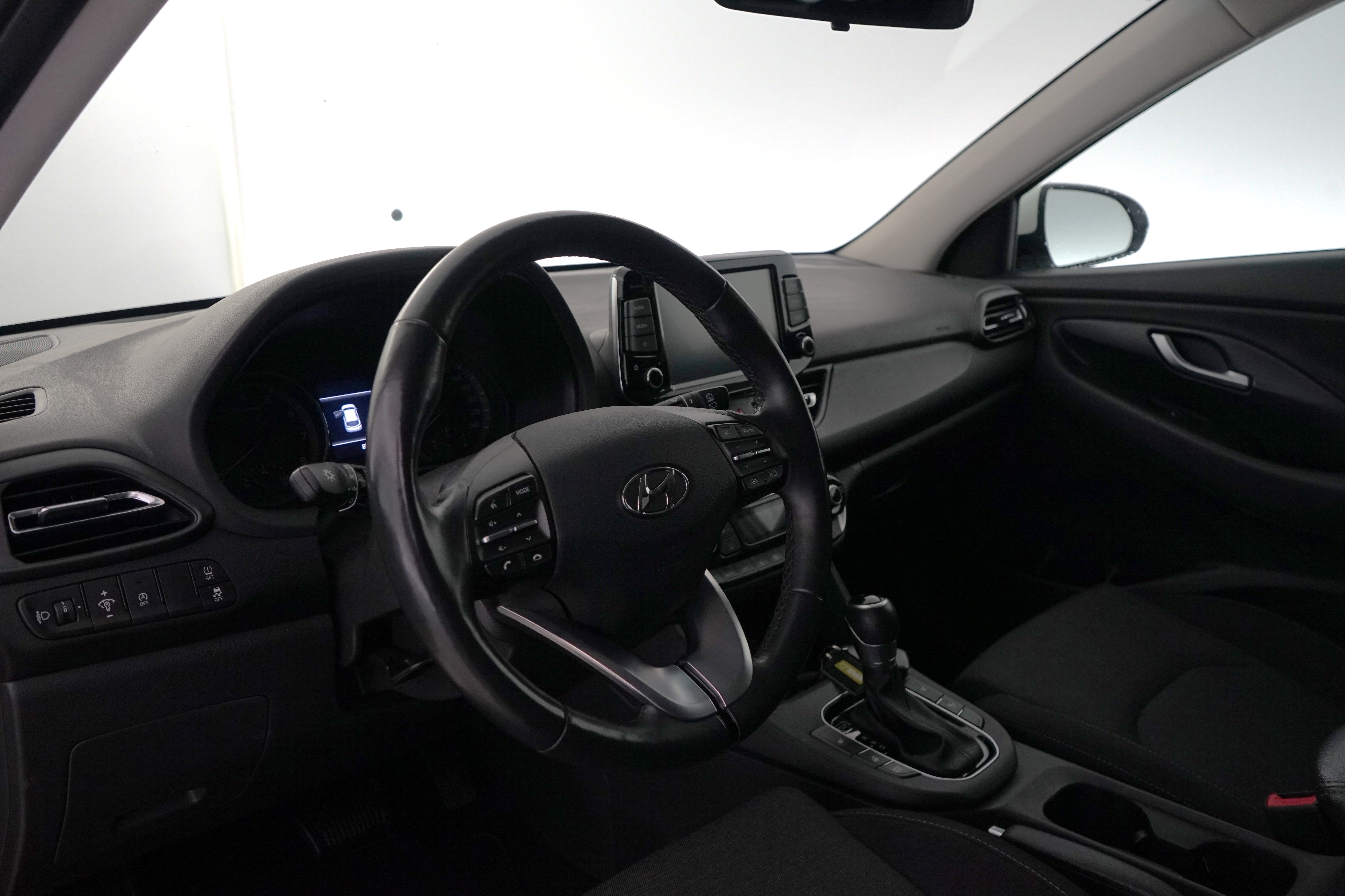 Hyundai i30 2021