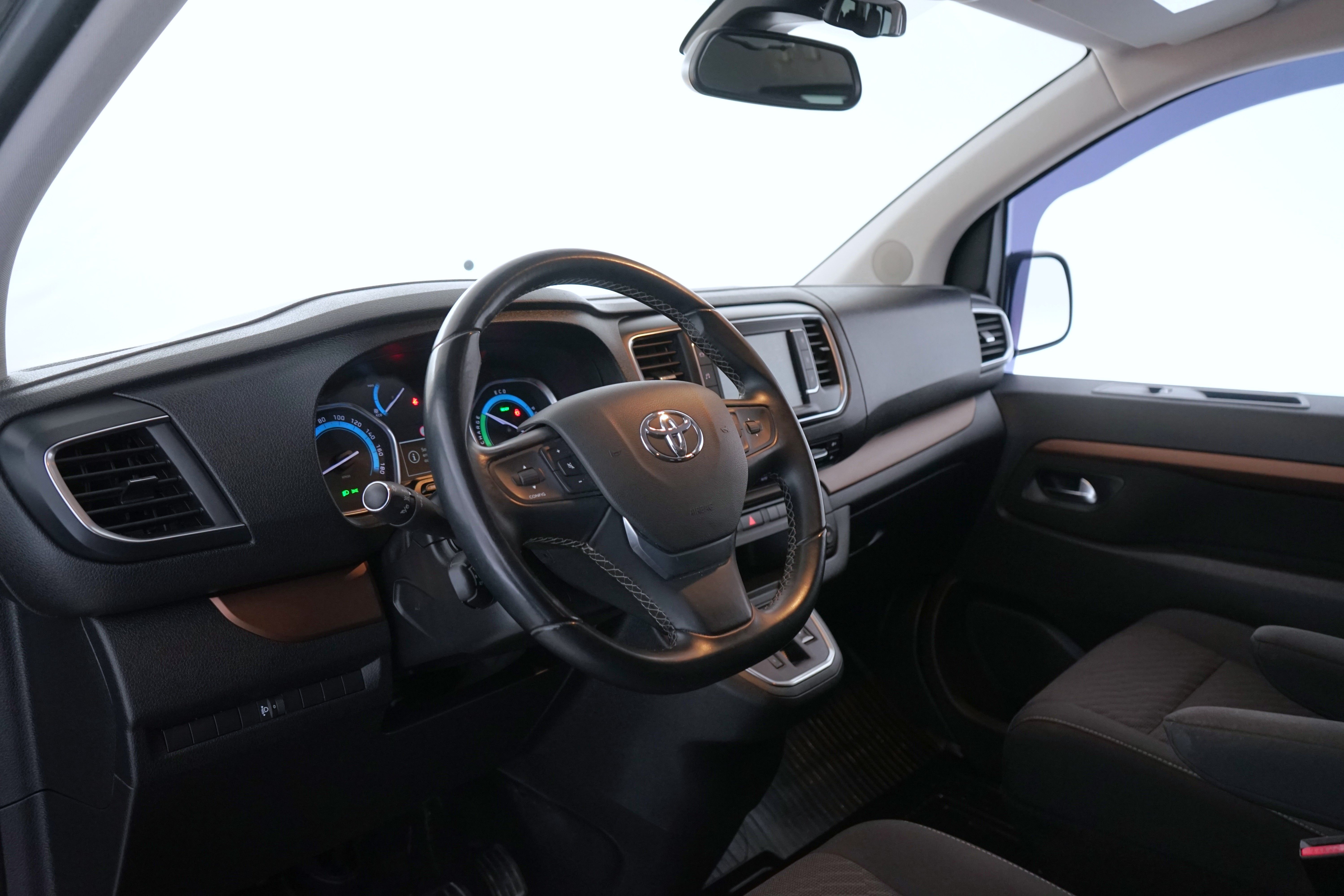 Toyota Proace Verso EV 2022