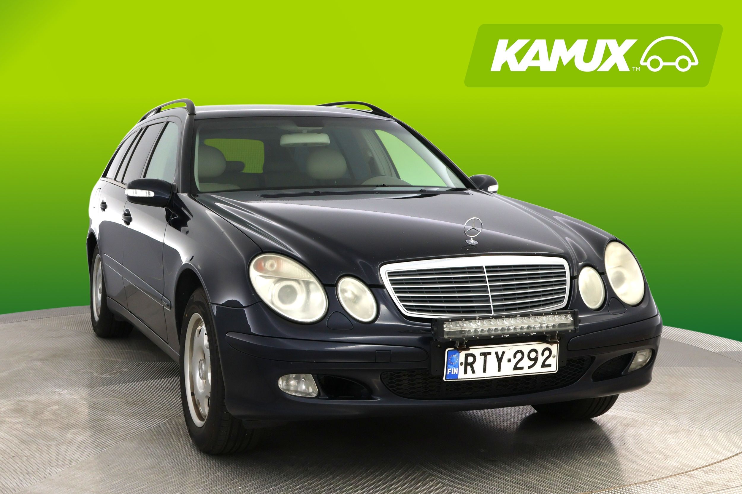 Mercedes-Benz E 2004