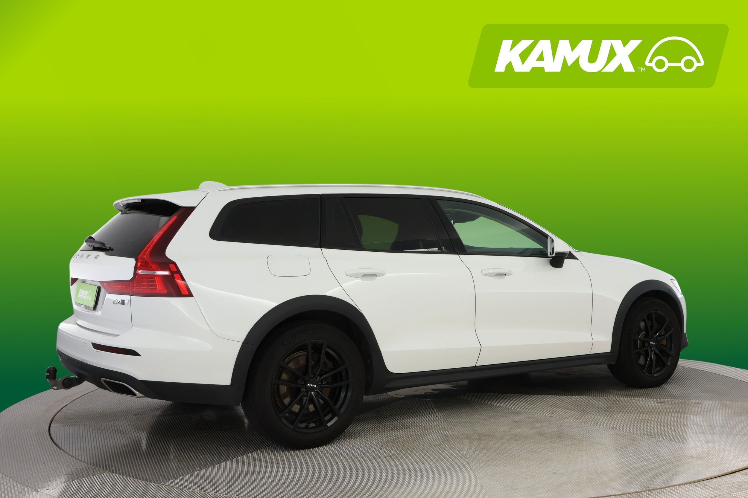 Volvo V60 Cross Country 2019