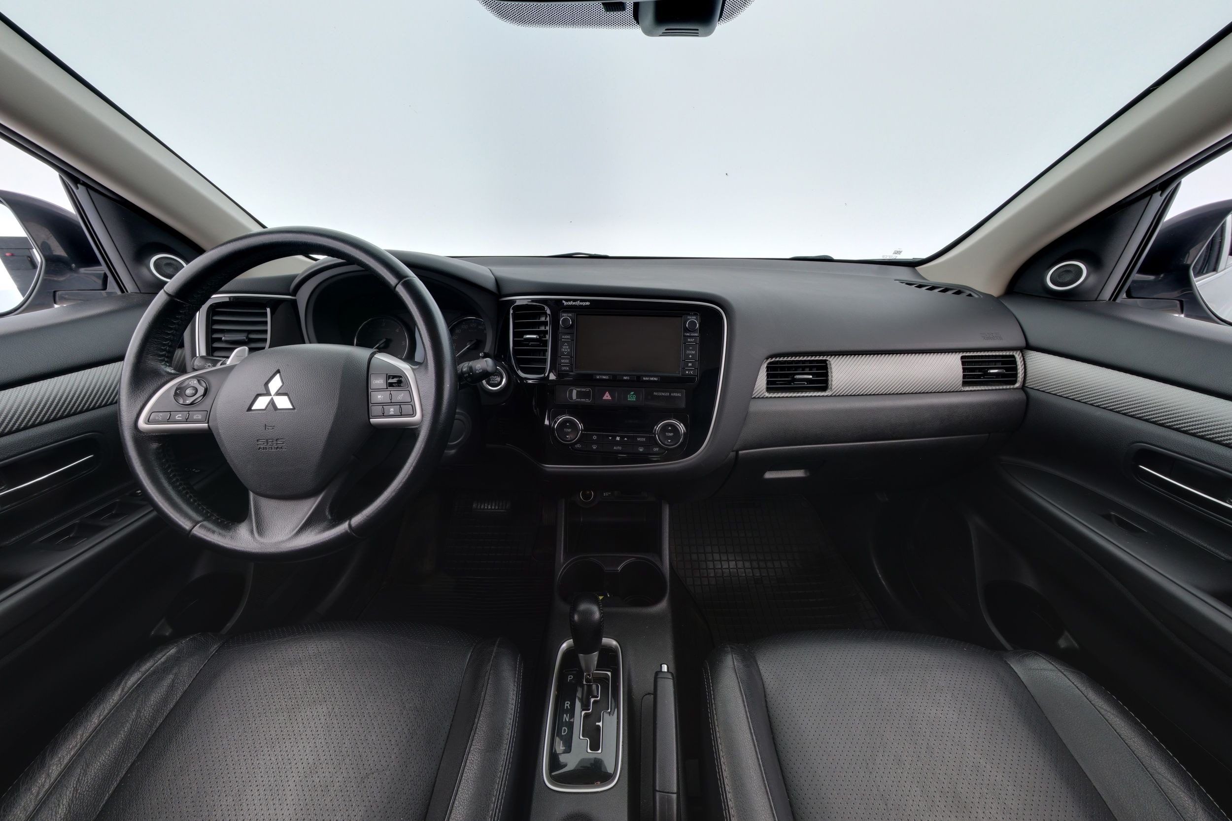 Mitsubishi Outlander 2015