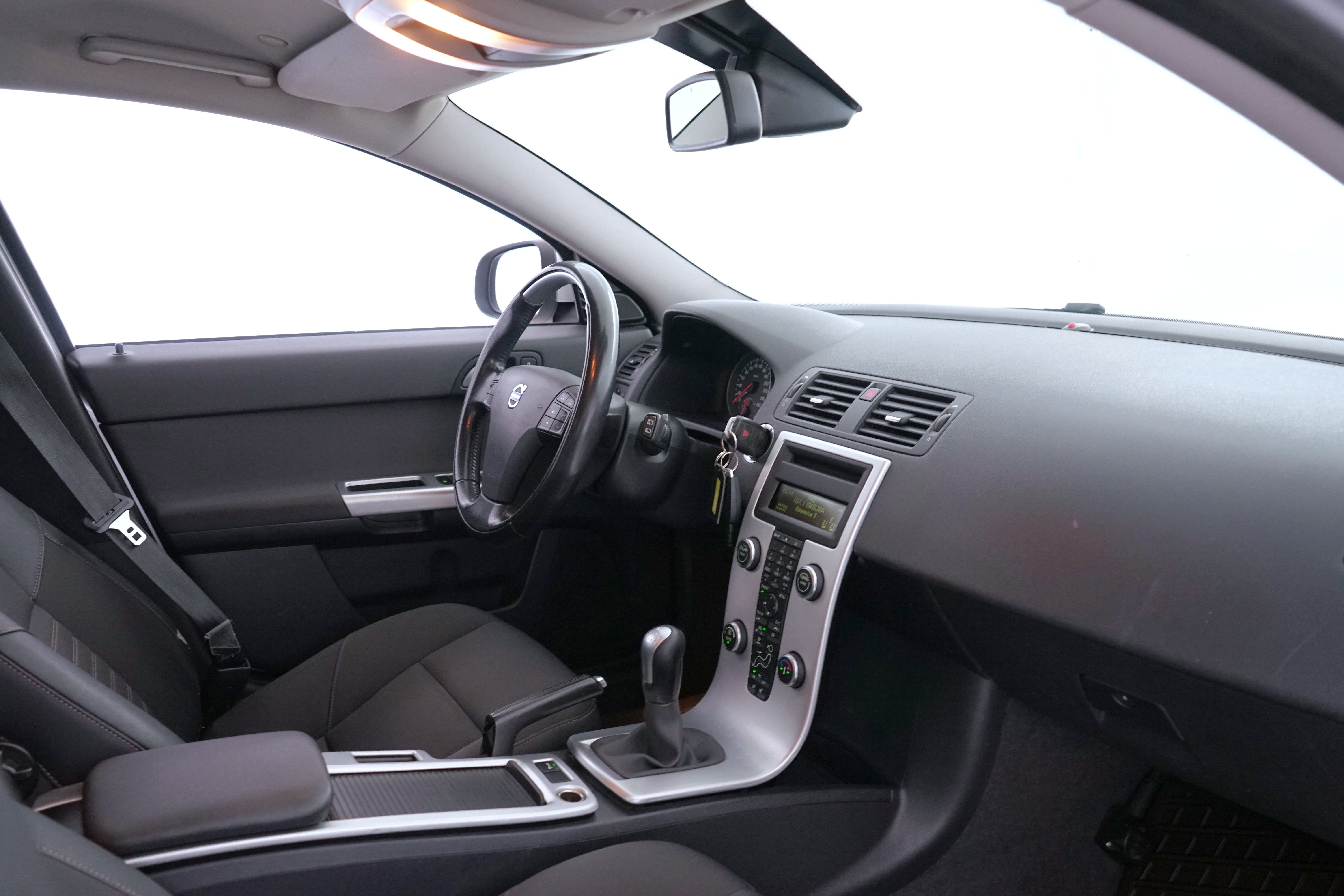 Volvo V50 2012
