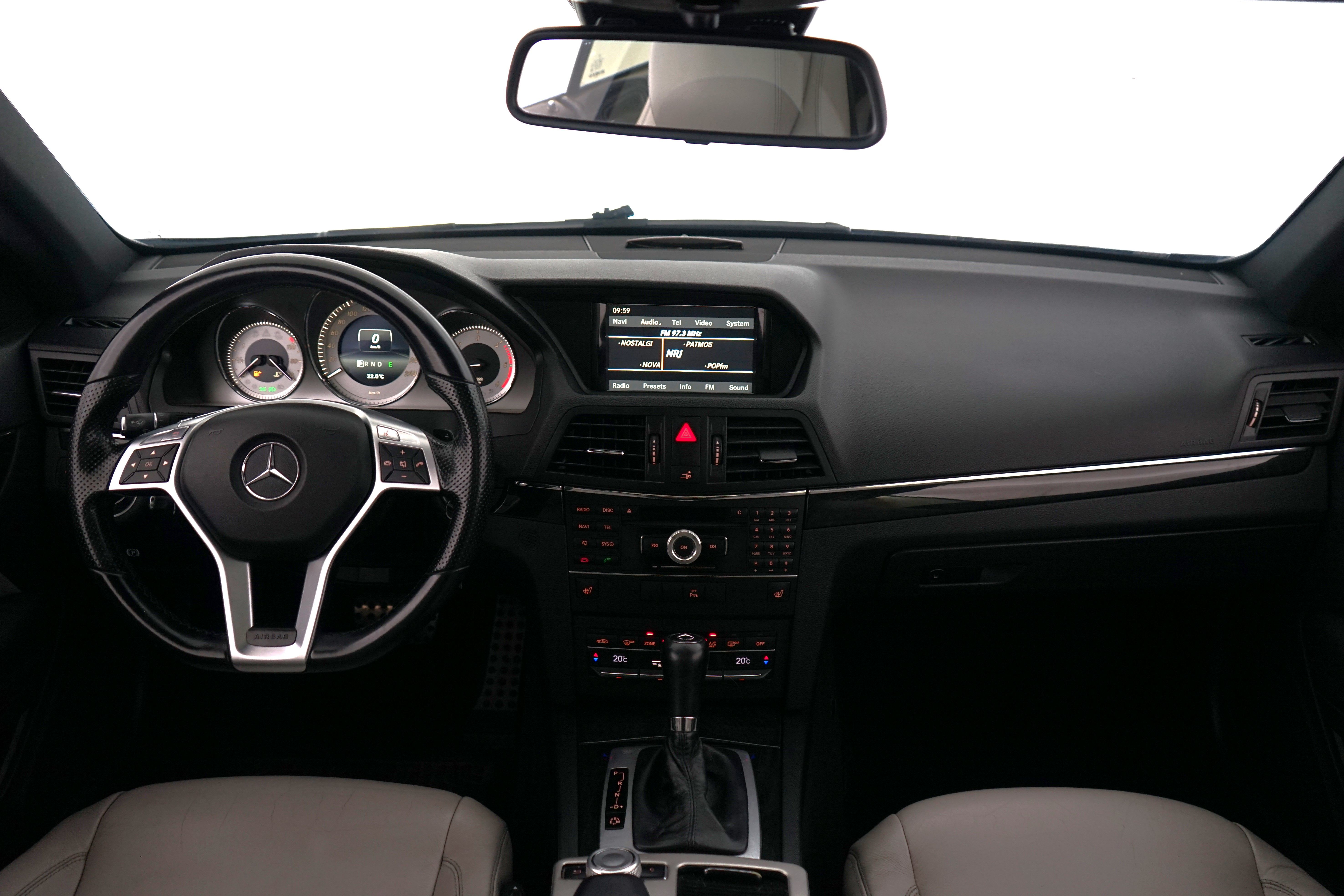 Mercedes-Benz E 2011