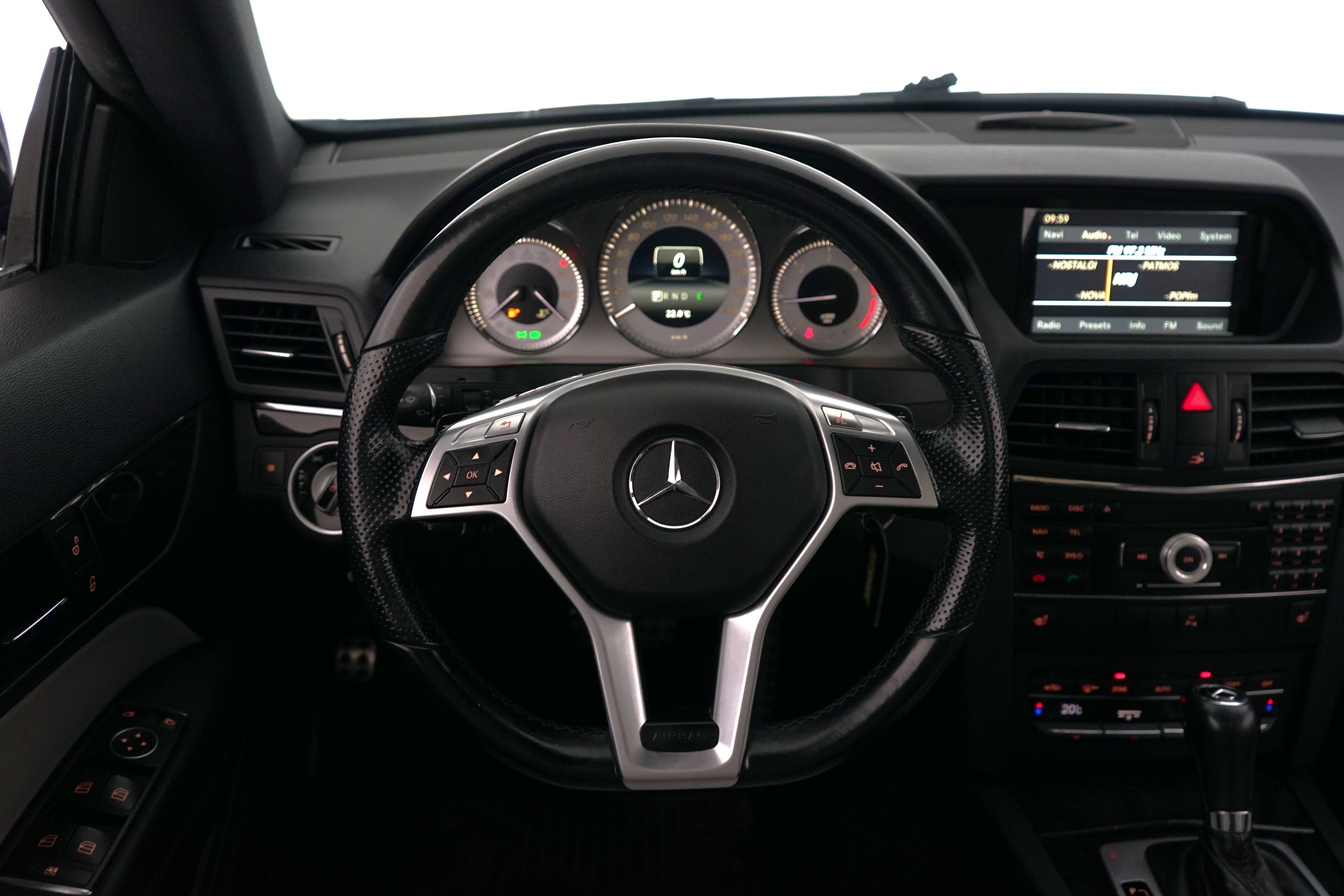 Mercedes-Benz E 2011