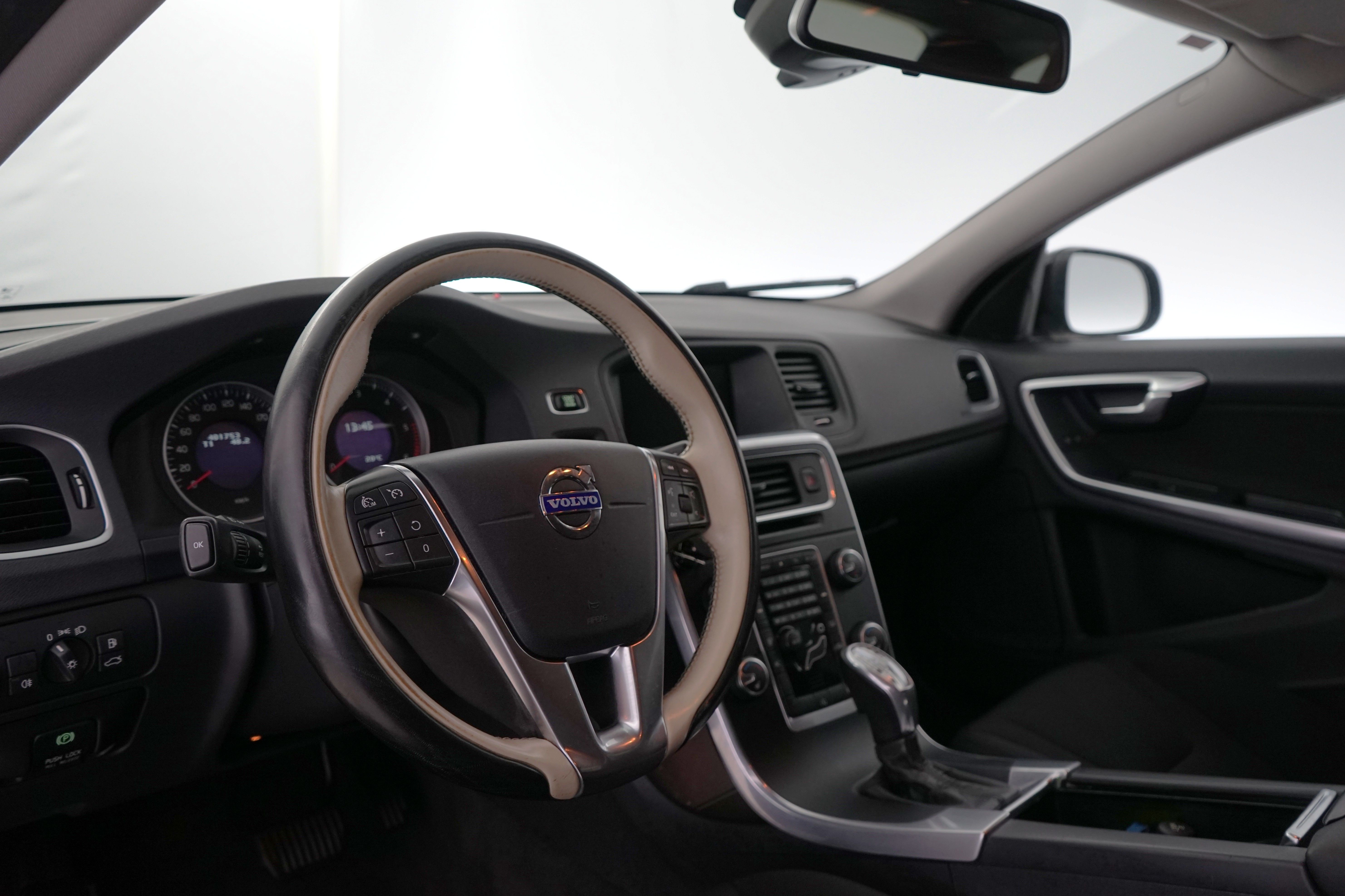 Volvo V60 2013