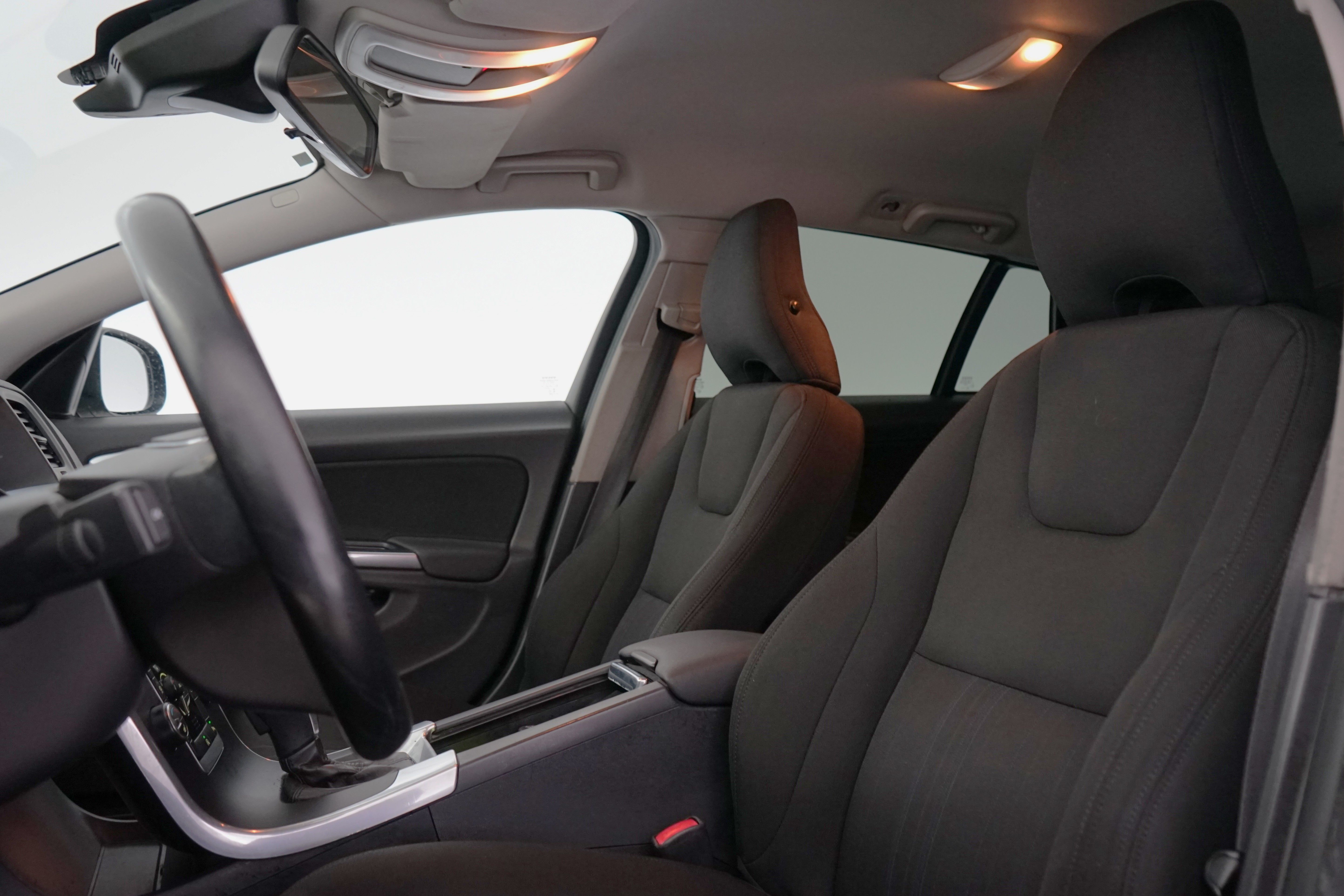 Volvo V60 2013