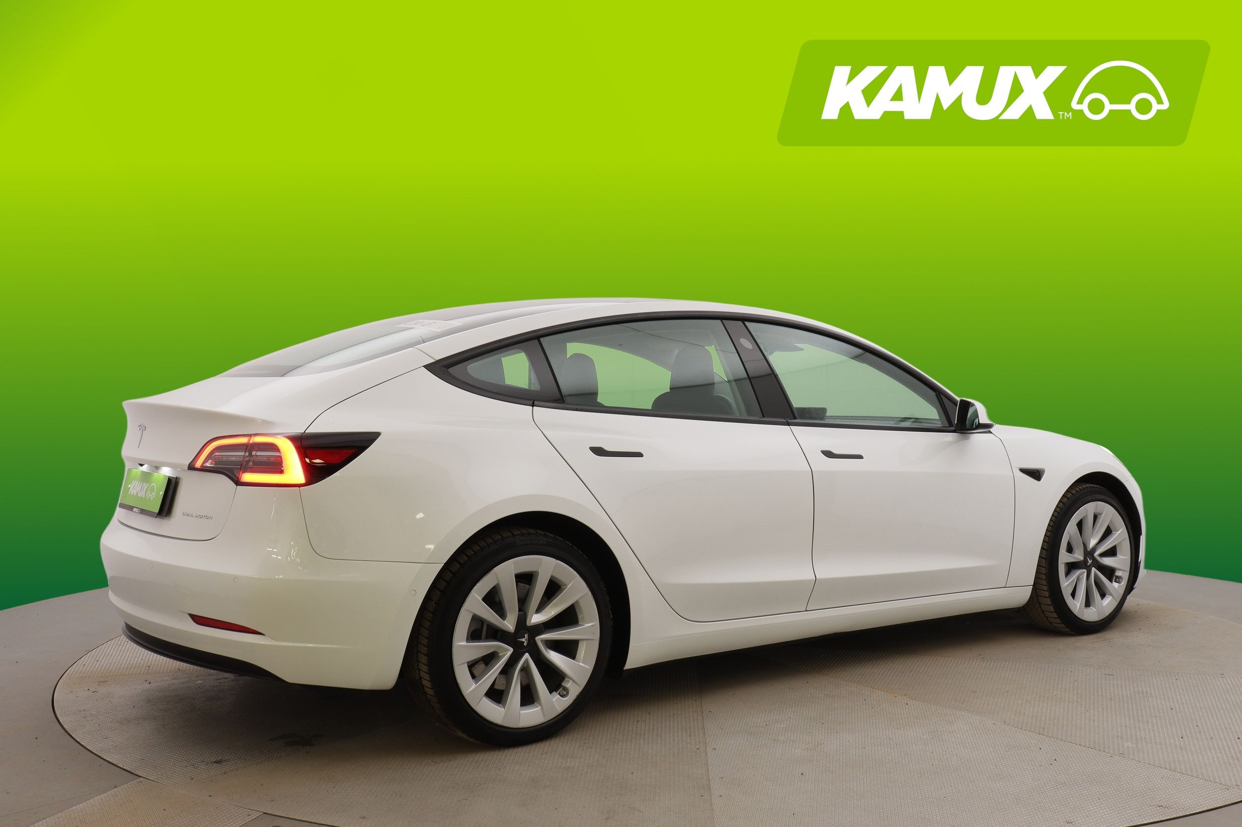 Tesla Model 3 2021