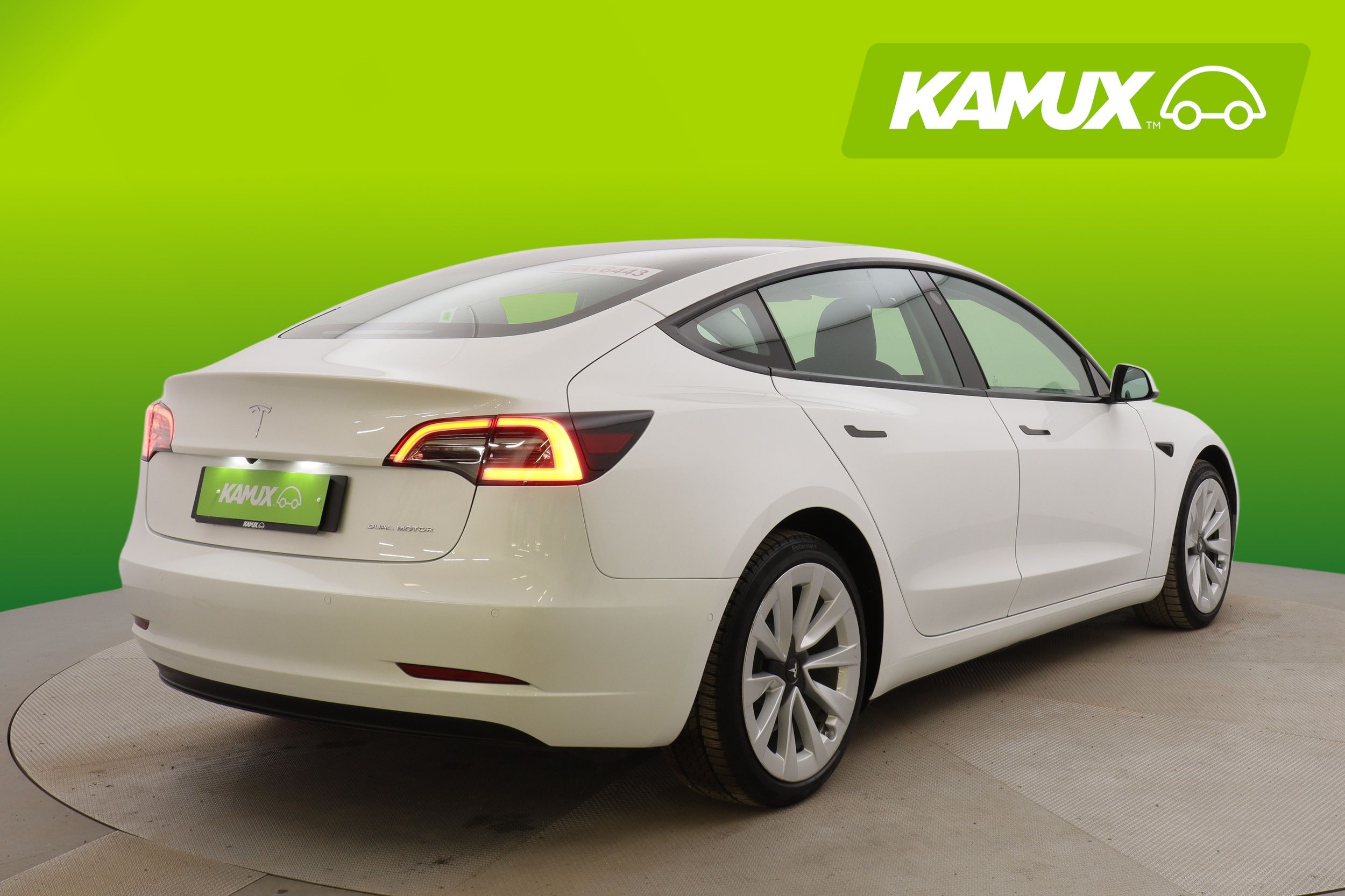 Tesla Model 3 2021