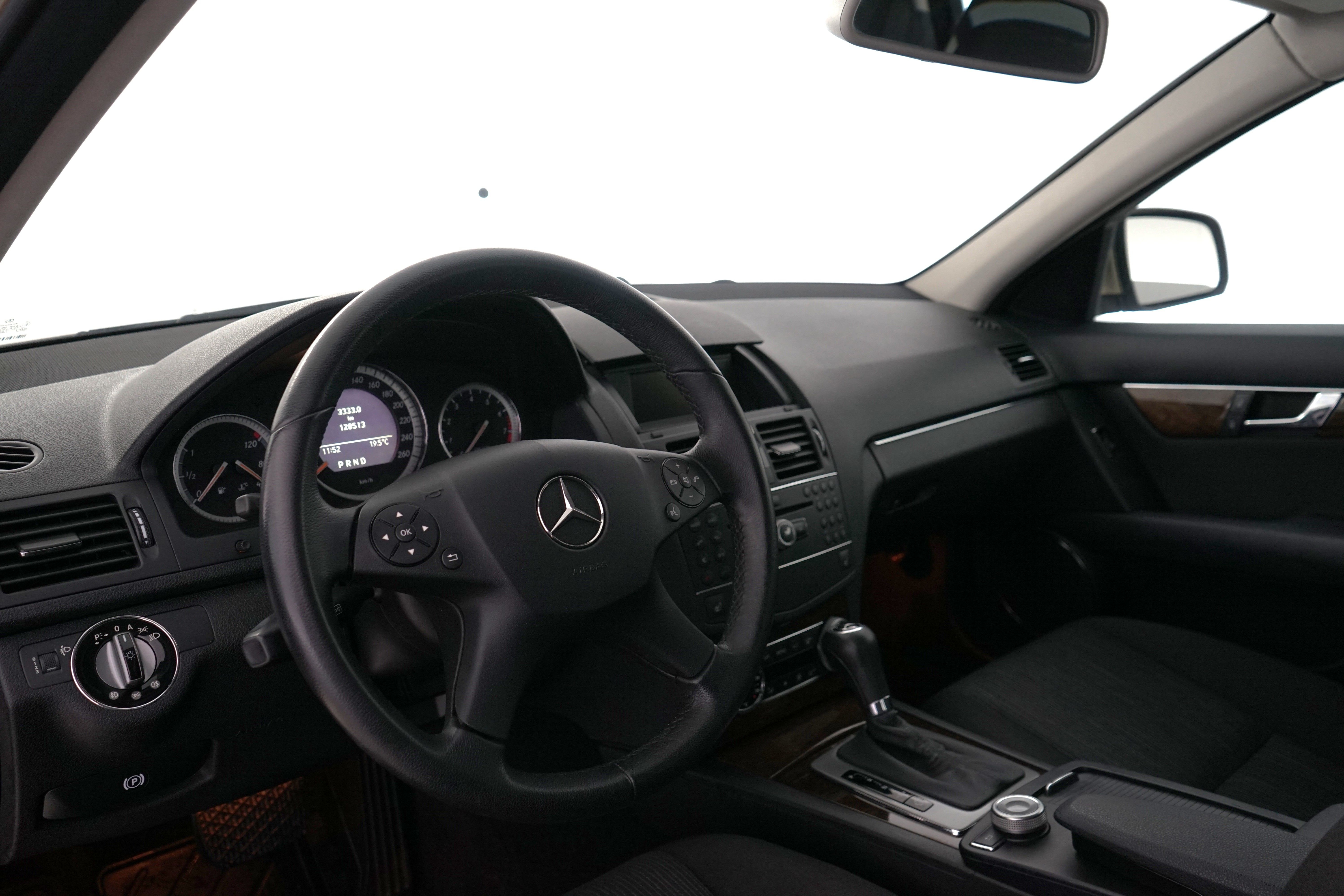 Mercedes-Benz C 2007