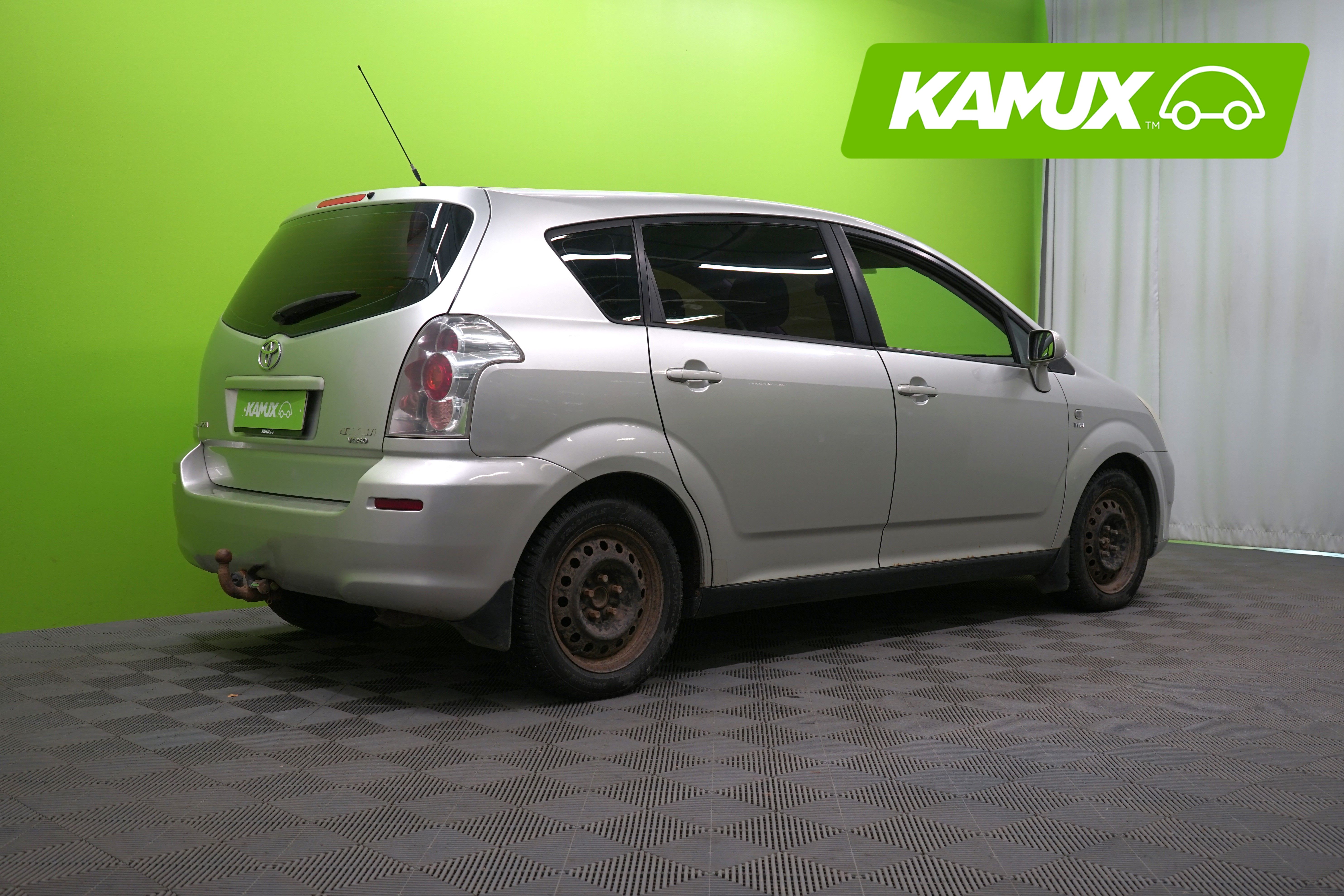 Toyota Corolla Verso 2005