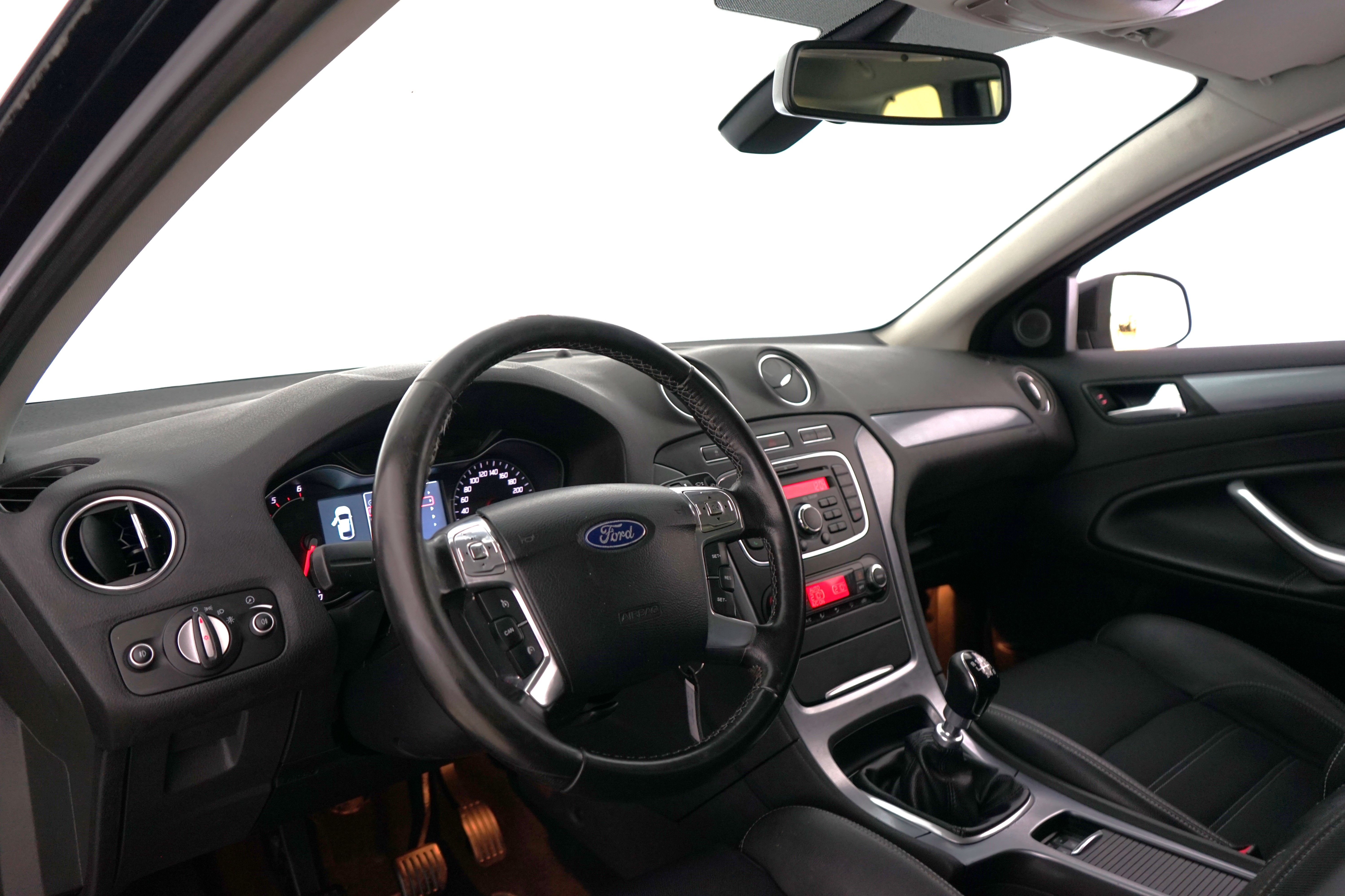 Ford Mondeo 2012
