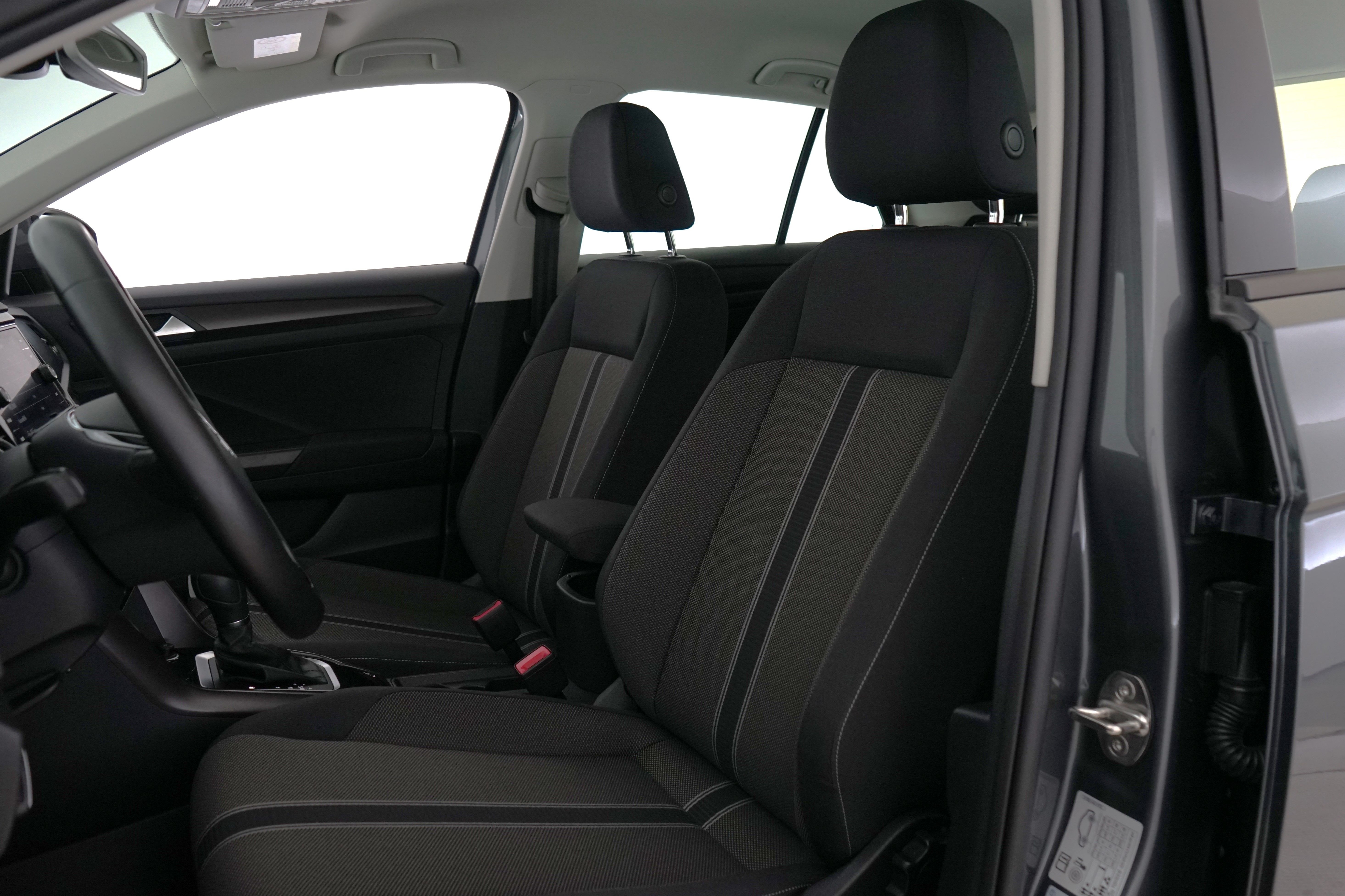 Volkswagen T-Roc 2019