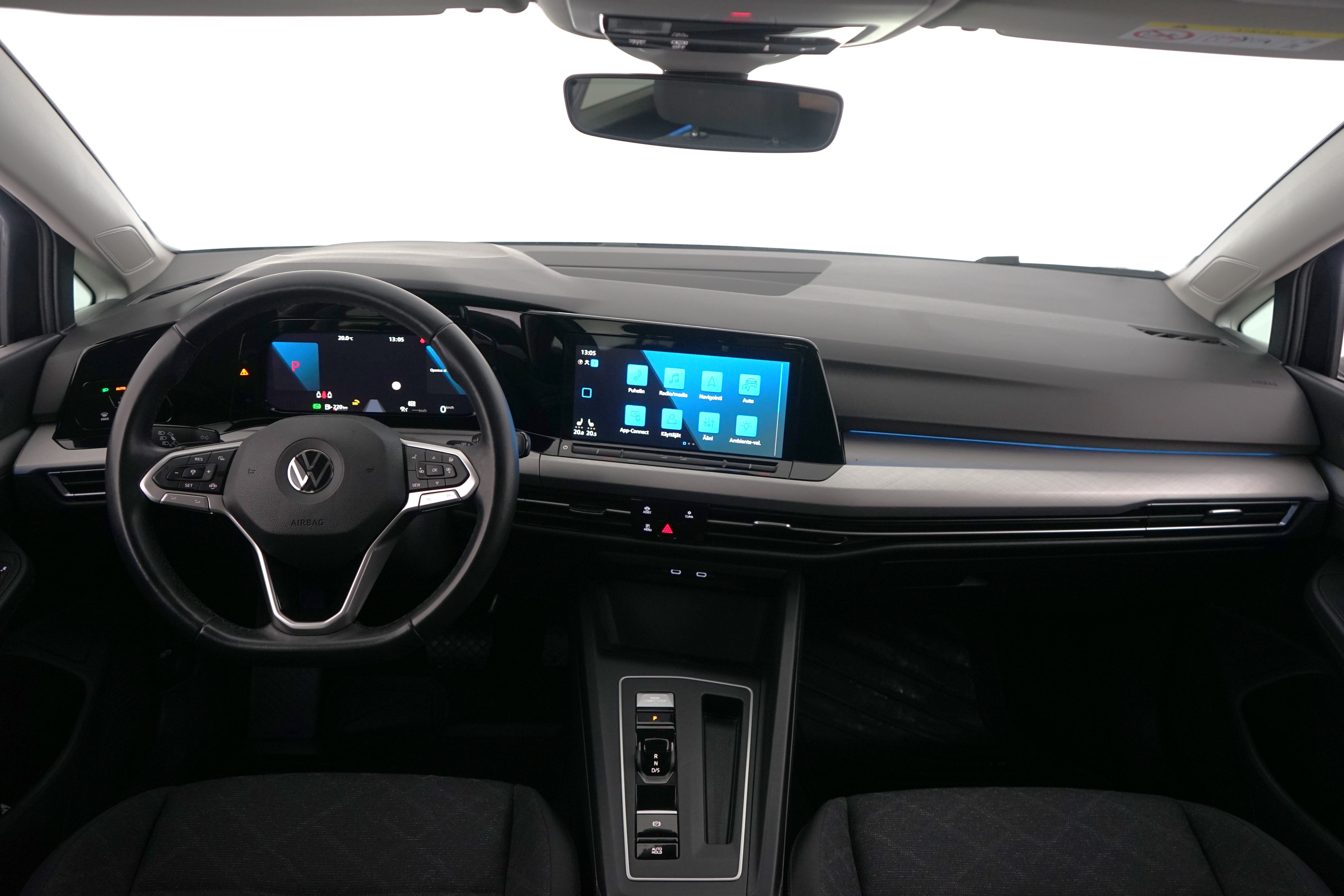 Volkswagen Golf 2021