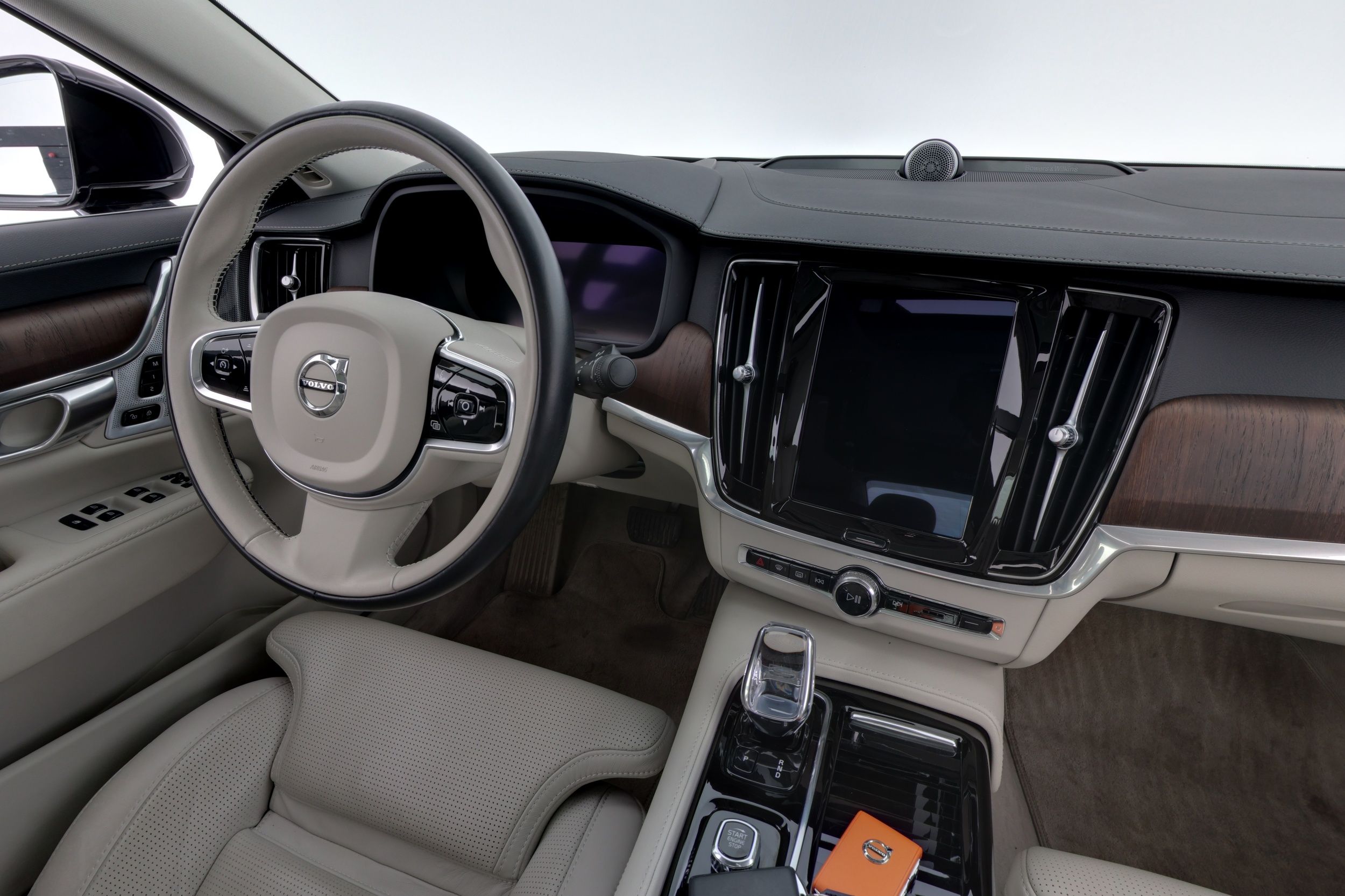 Volvo S90 2022