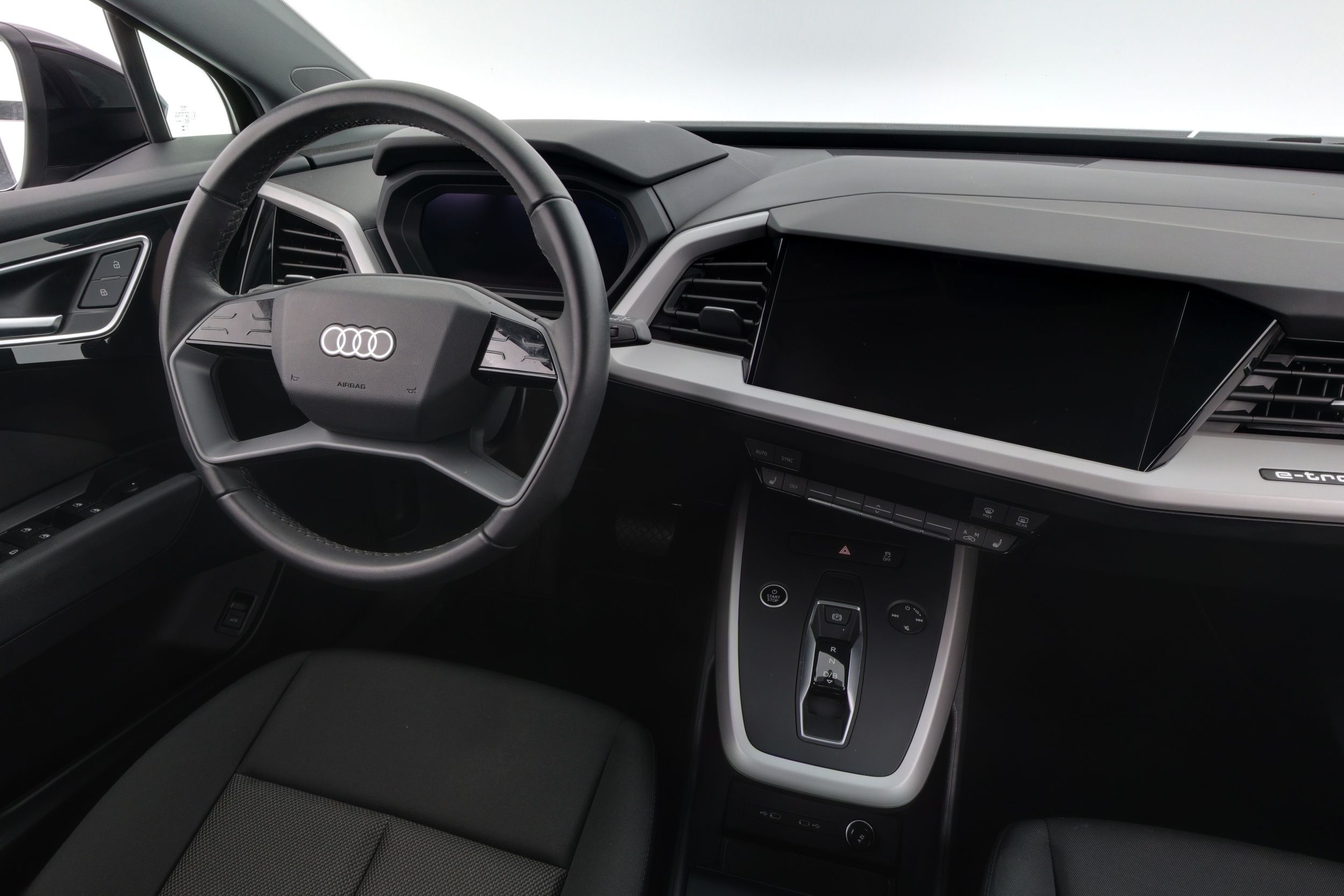 Audi Q4 e-tron 2025