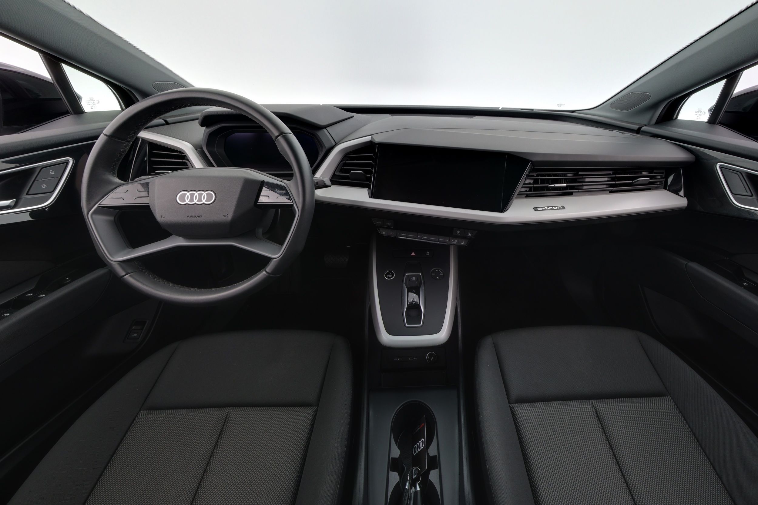 Audi Q4 e-tron 2025