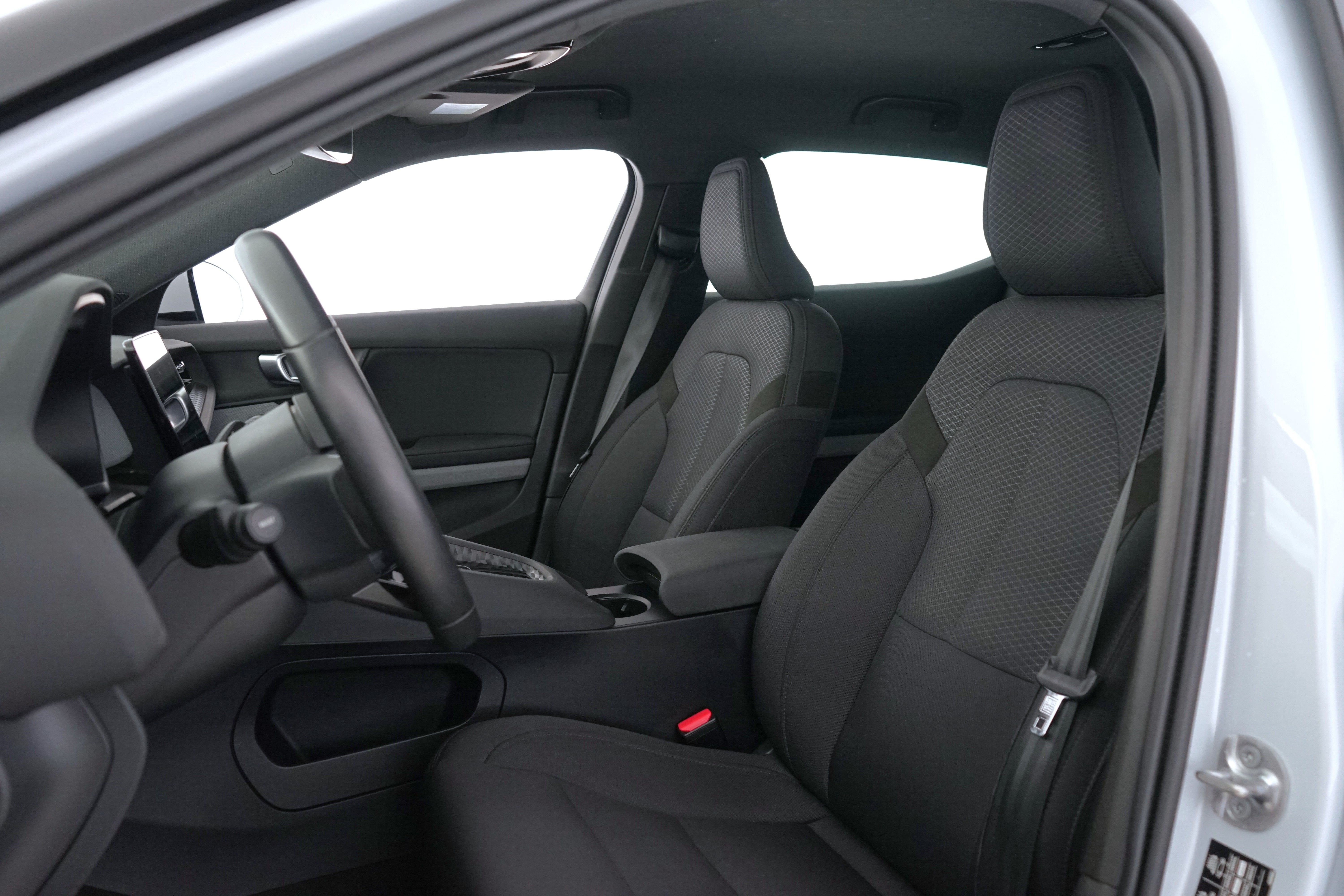 Polestar 2 2023