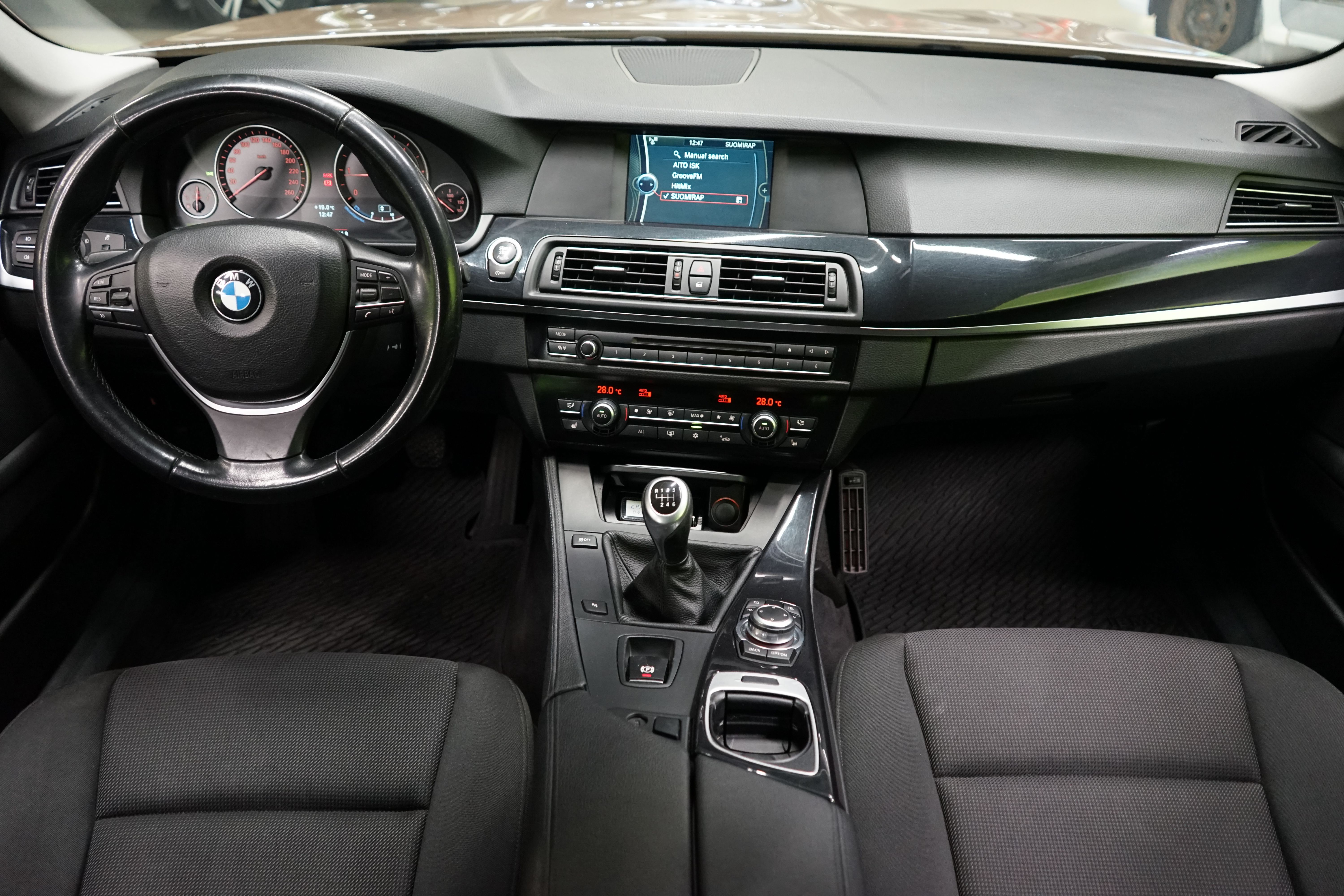 BMW 520 2011