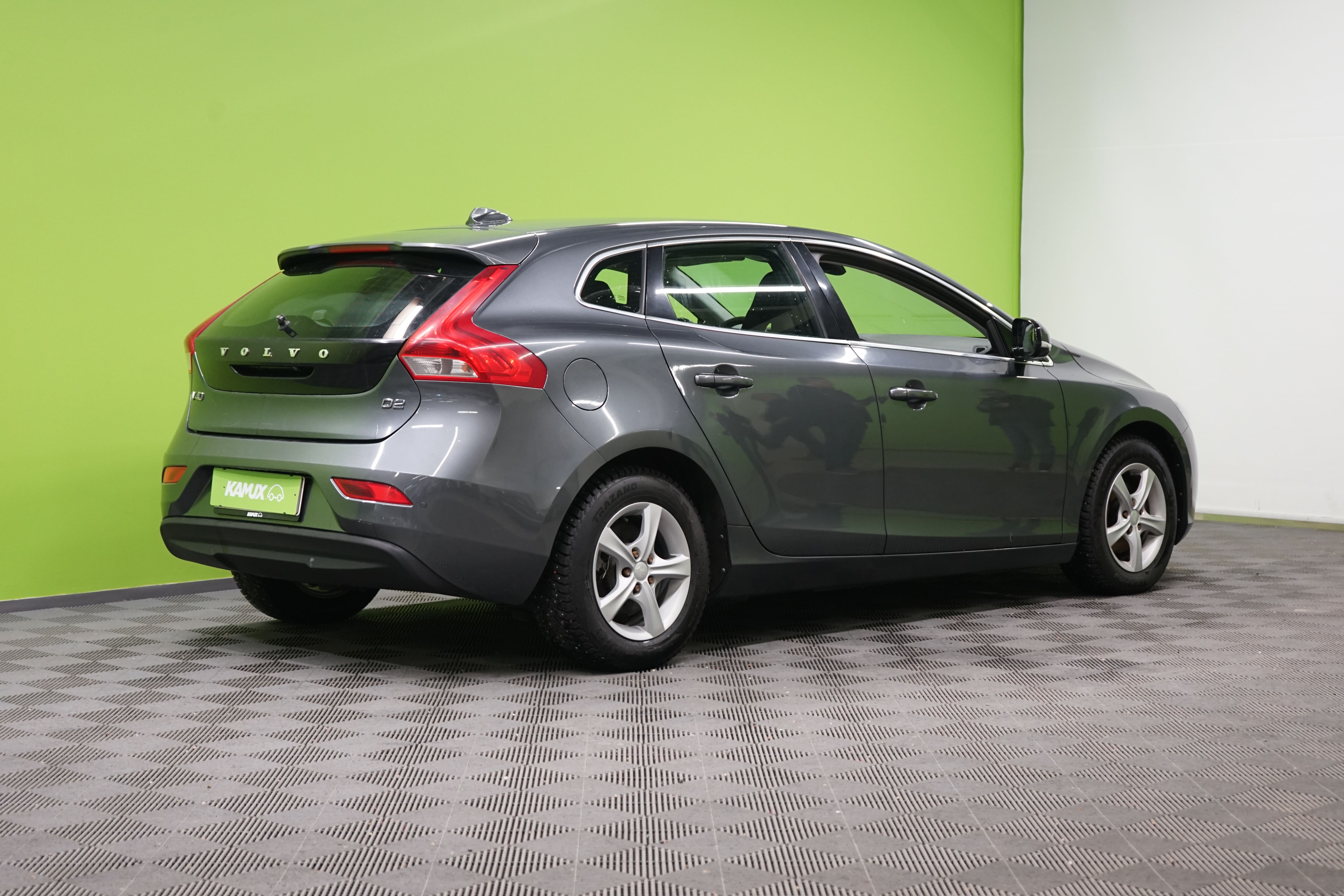 Volvo V40 2013