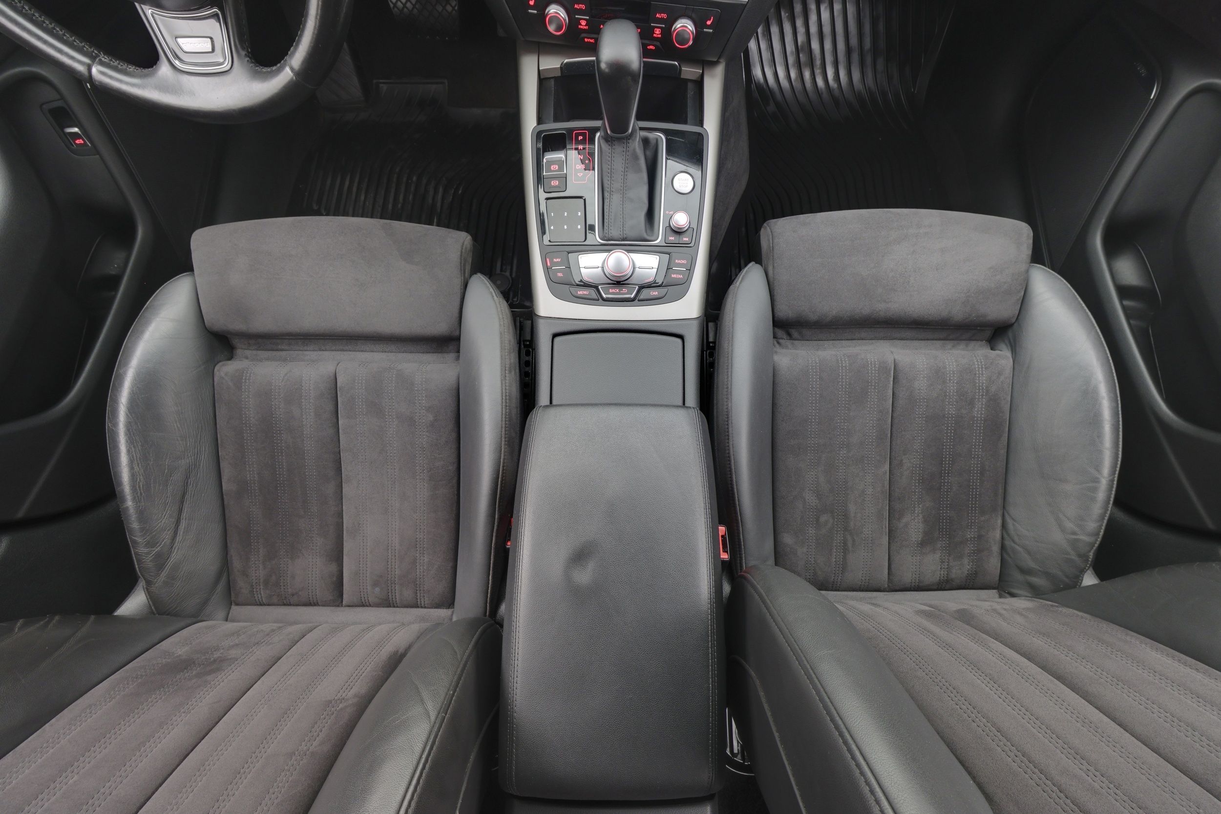 Audi A6 Allroad 2015